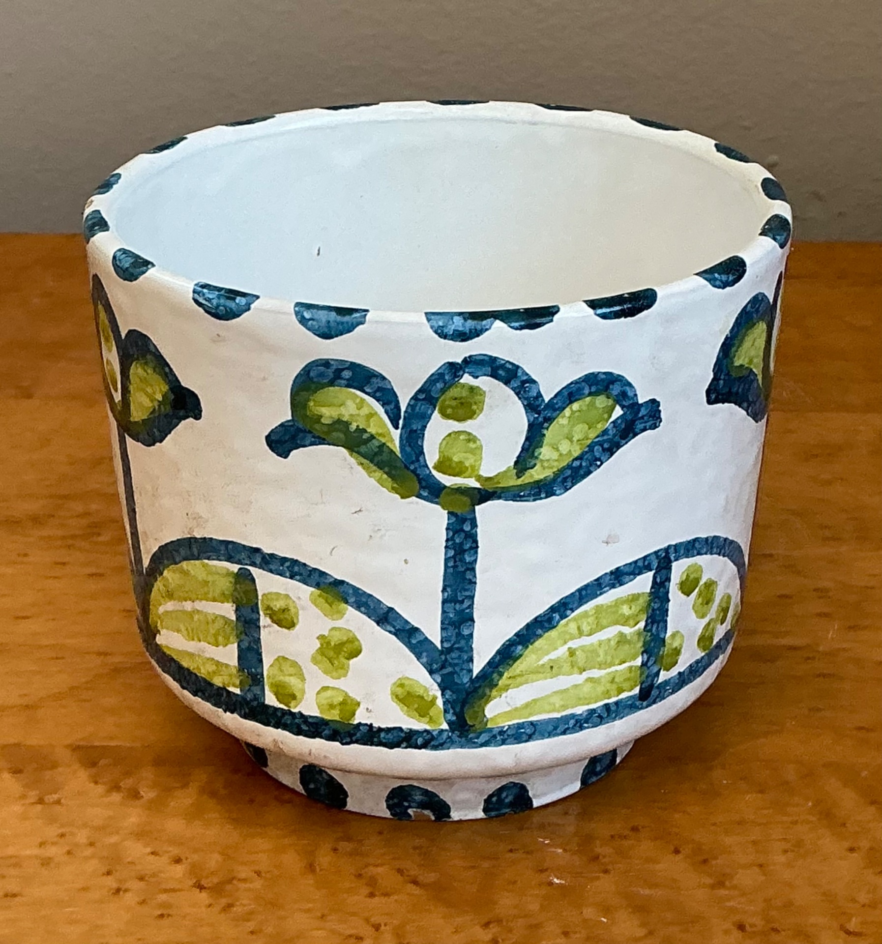 Vintage Italian Hand Painted Cache Pot - Side view