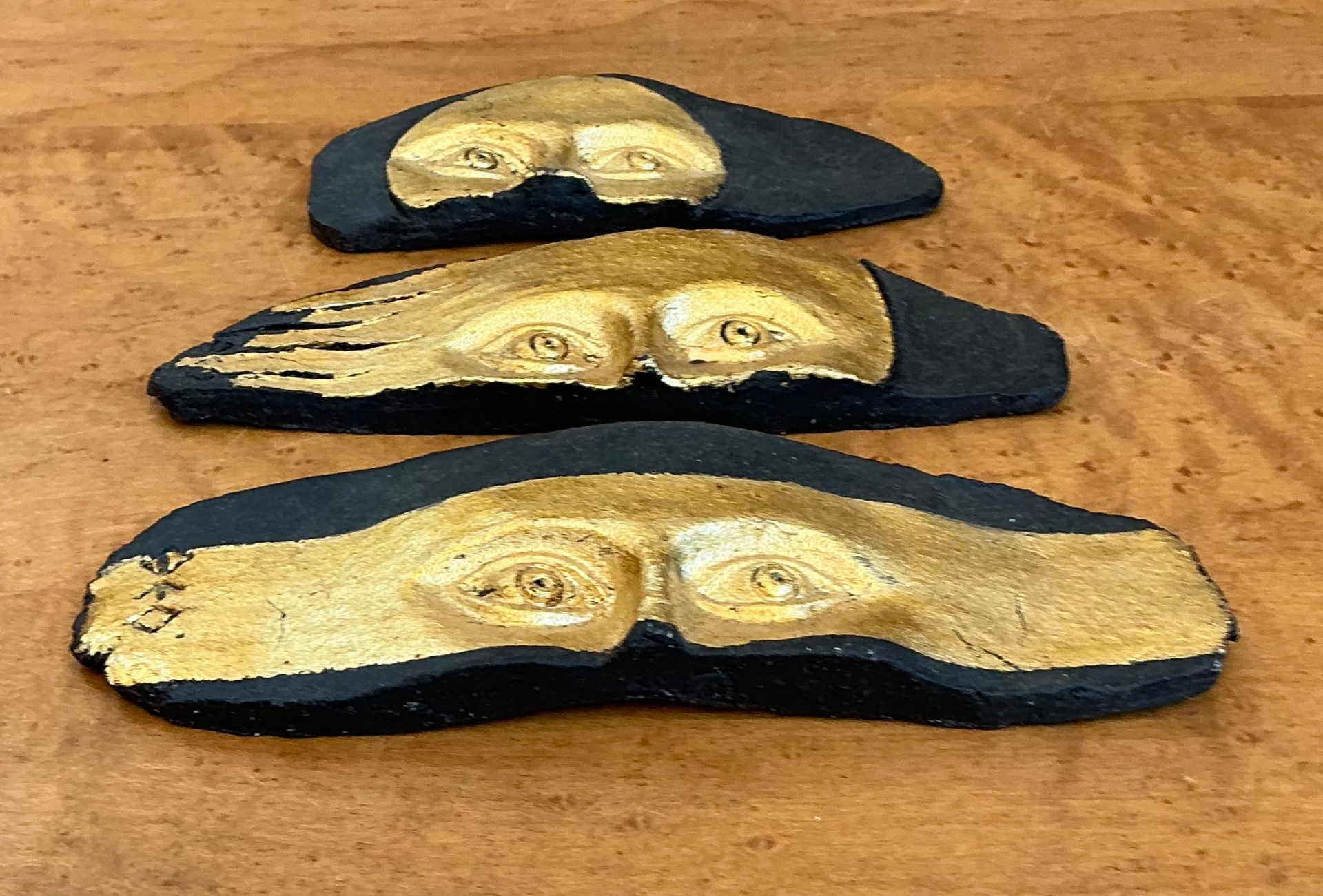 Vintage Original Studio Pottery Gilt Face Stripes - Set Of 3 - Side view