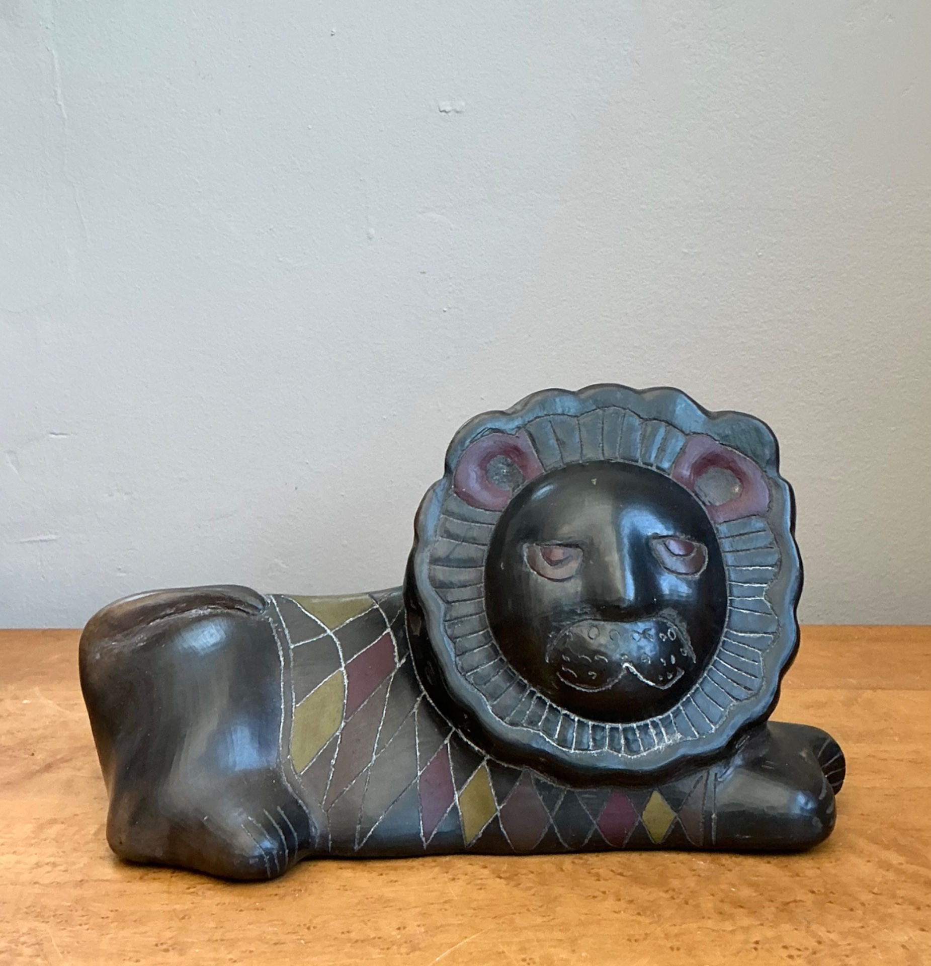 Vintage Handcrafted Ceramic Lion Sculpture - Side view