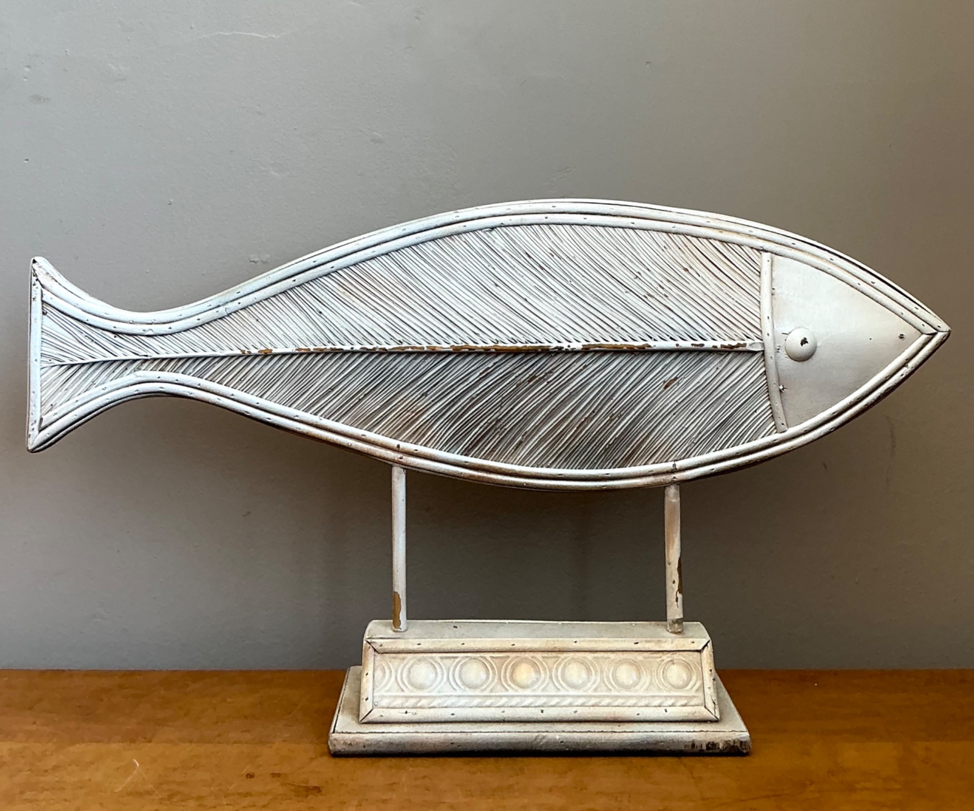 Vintage Washed Pencil Reed Fish Sculpture - Side view