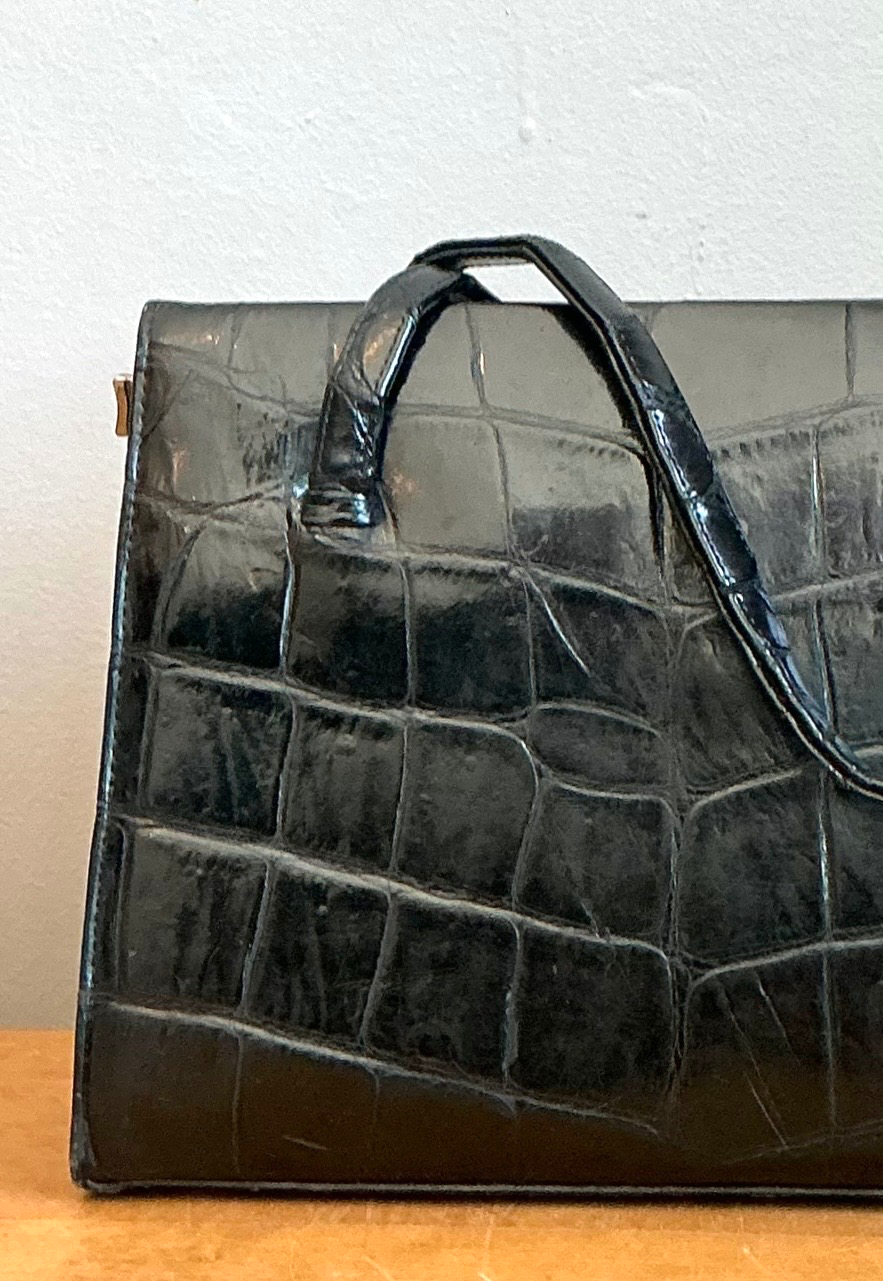 Vintage Crocodile Handbag with Metal Frame - Detail view