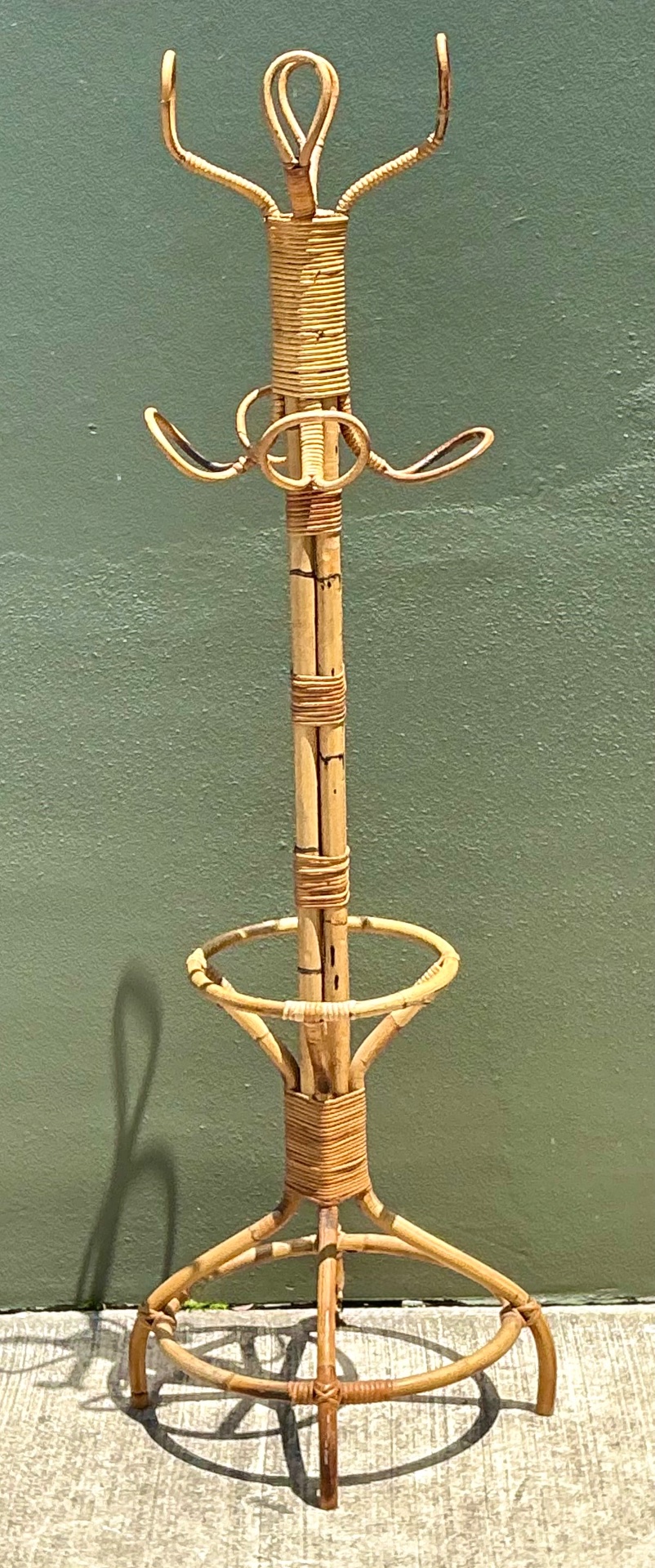Vintage Italian Rattan Coat Rack - Detail view