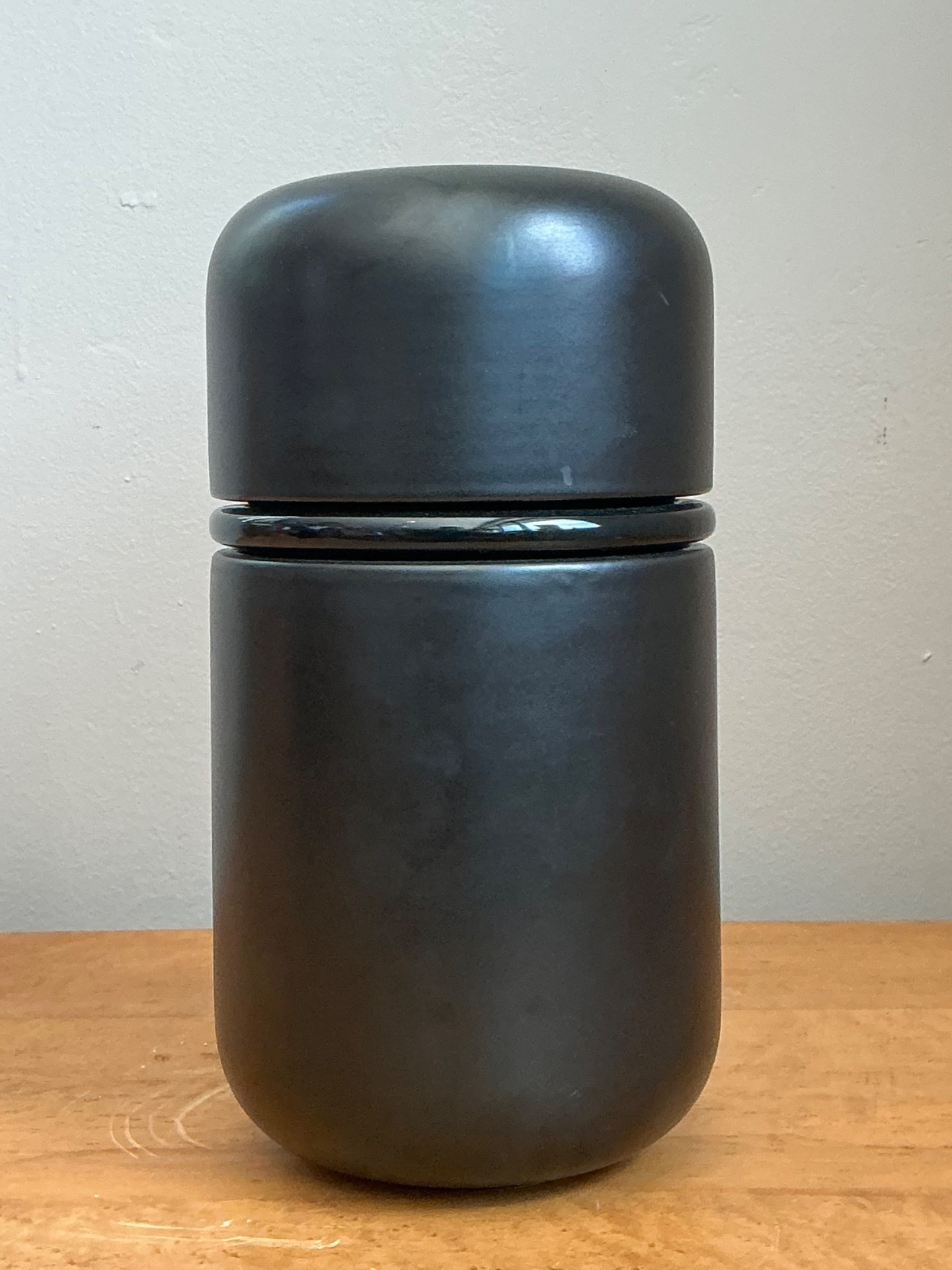 Vintage Italian Matte Glaze Vase - Back view