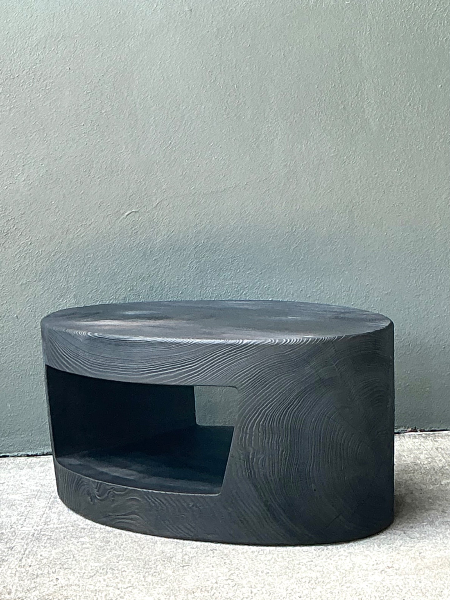 Vintage Christian Liagre Cerused Coffee Table - Detail view