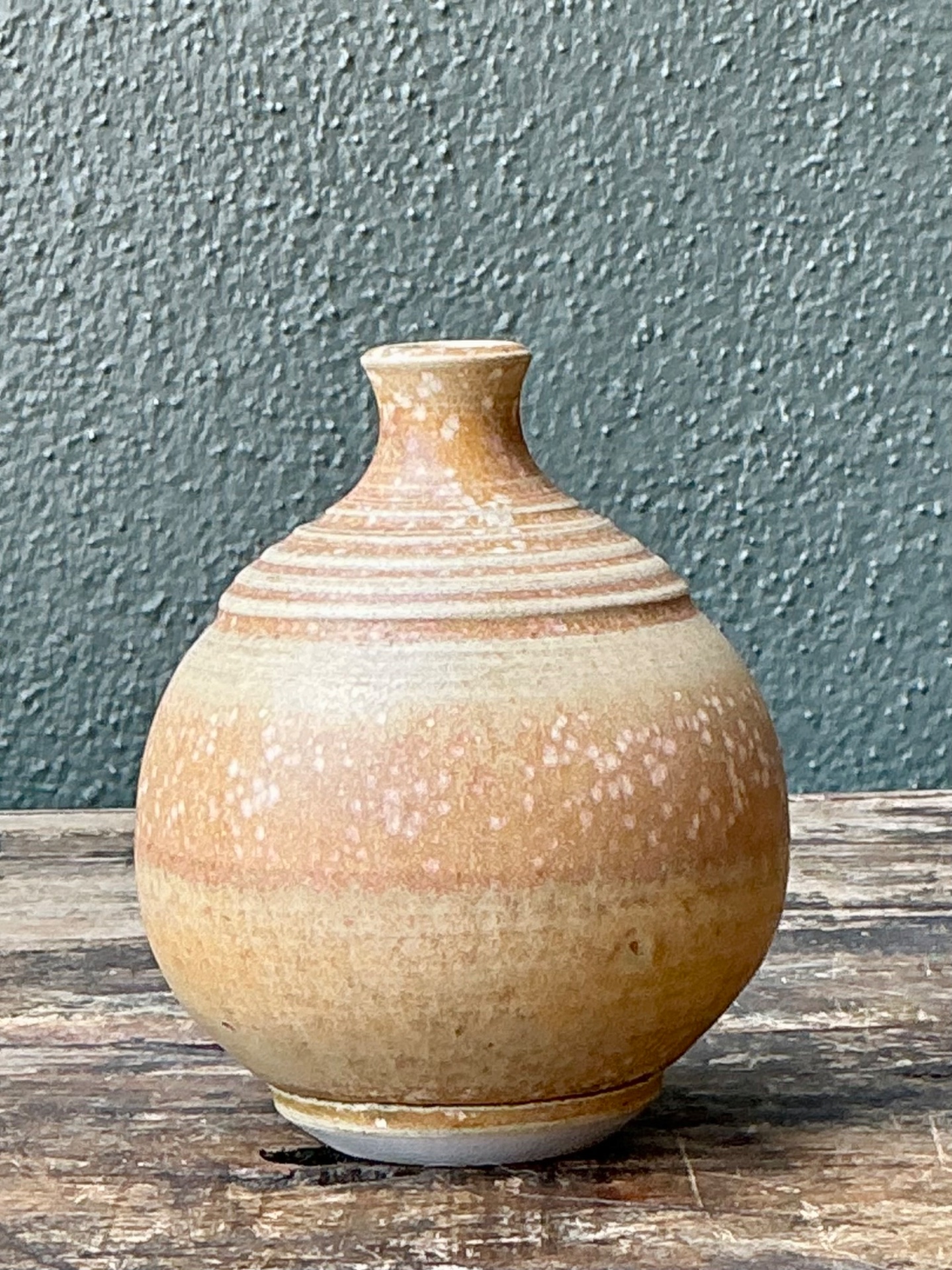 Vintage Studio Pottery Vase - Detail view