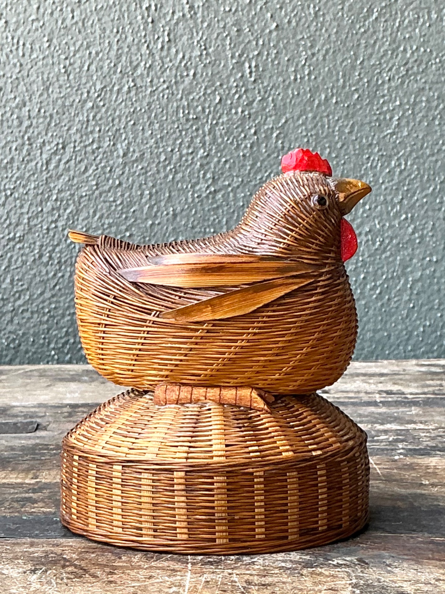 Vintage Shanghai Weave Rooster Music Box - Top view