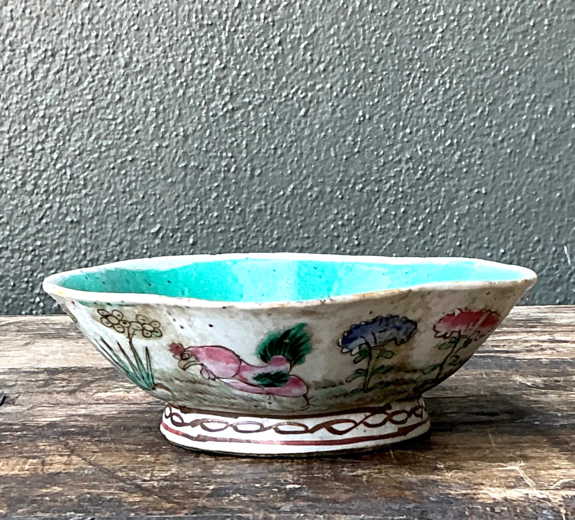 Vintage Asian Scalloped Floral Bowl - Detail view