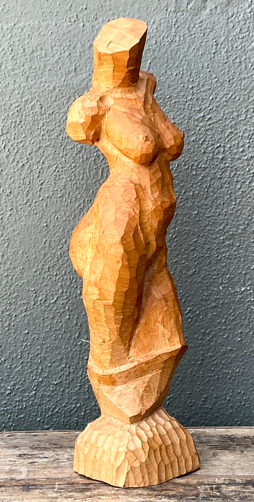 Vintage Abstract Wood Figurative Sculpture - Detail view
