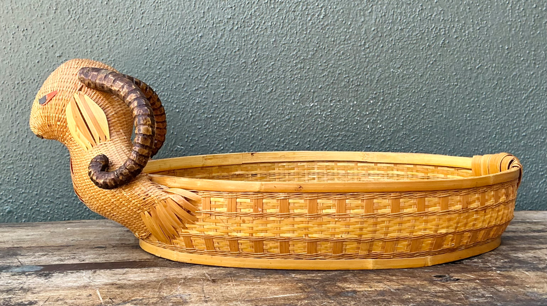 Vintage Shanghai Weave Handcrafted Rattan Rams Head Tray - Top view
