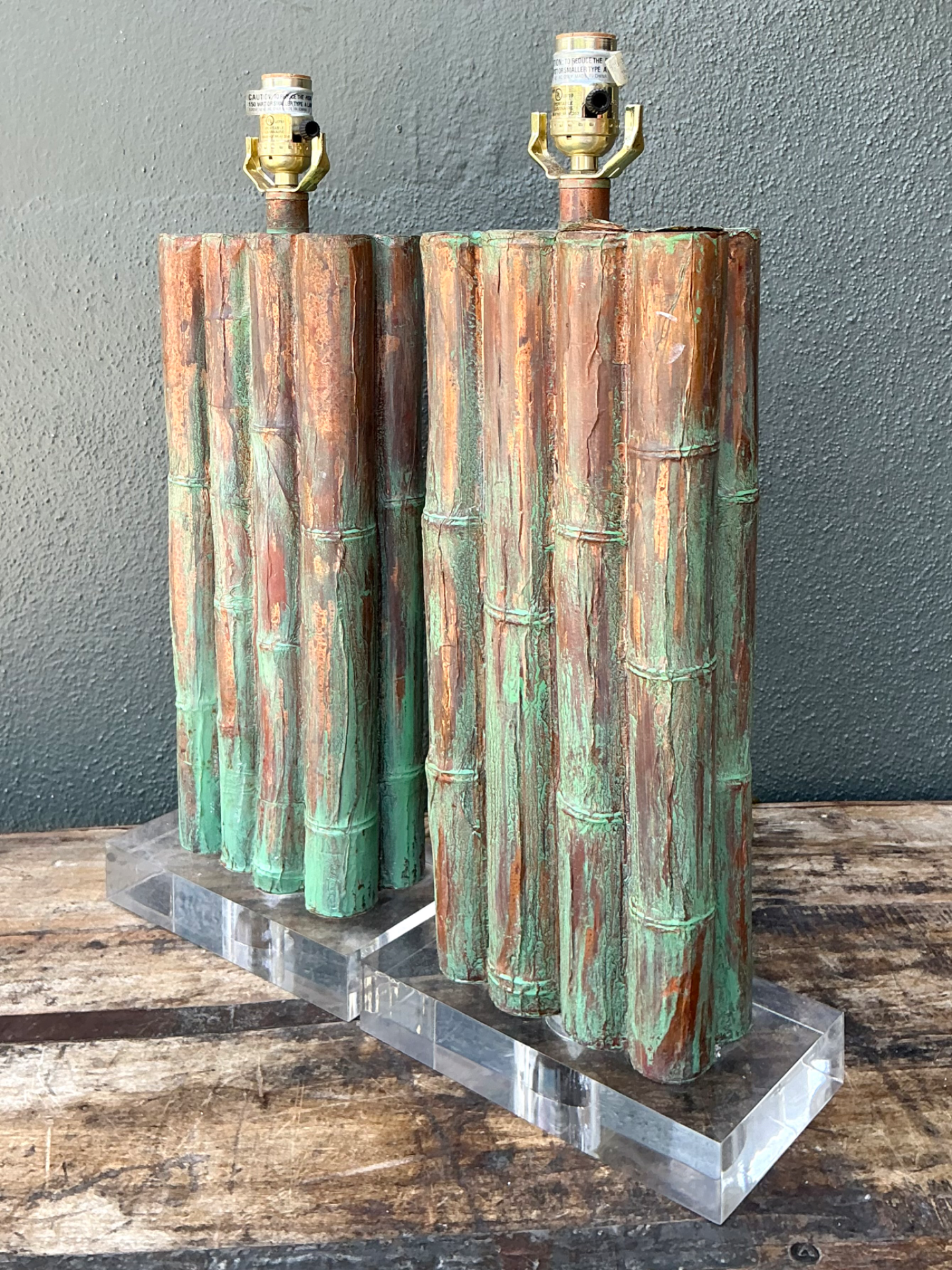 Vintage Faux Bamboo Lamps On Lucite Plinth - A Pair - Detail view