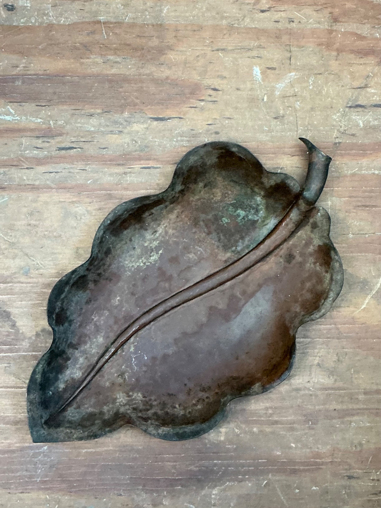 Vintage Italian Patinated Copper Leaf Bowl - Back view