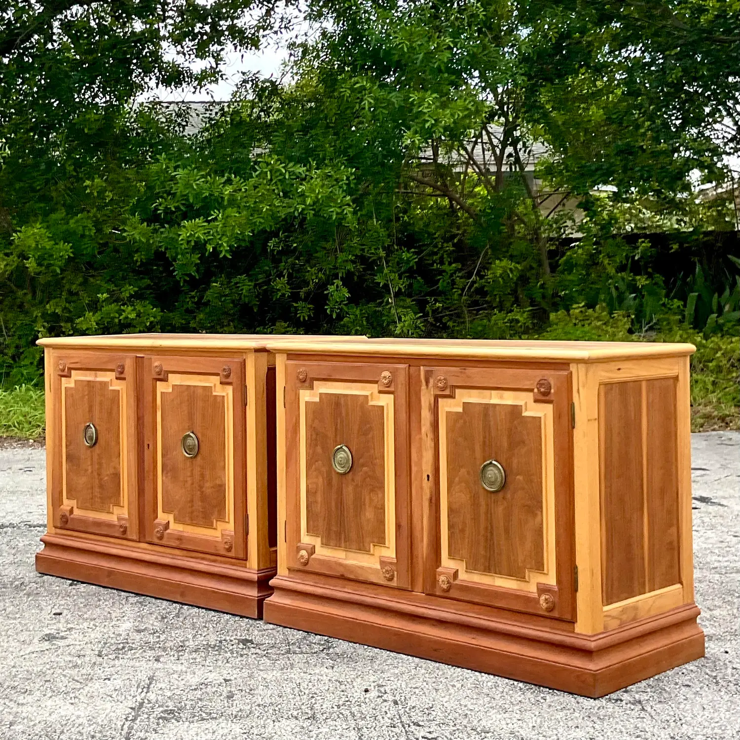 Late 20th Century Vintage Baker Notched Wood Sideboards - a Pair - Detail view