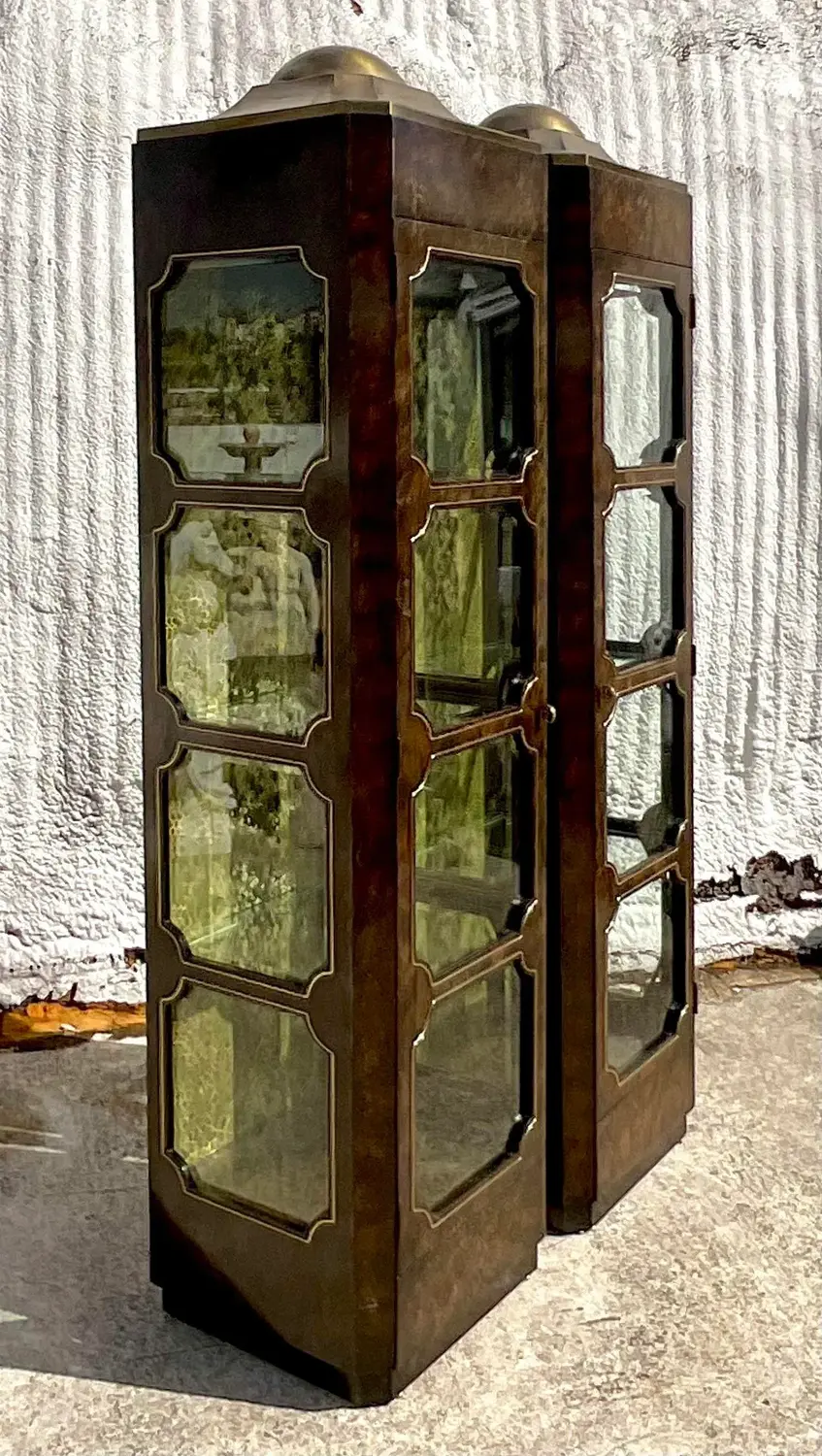 Late 20th Century Vintage Boho Burl Wood Tower Etageres After Mastercraft - Side view