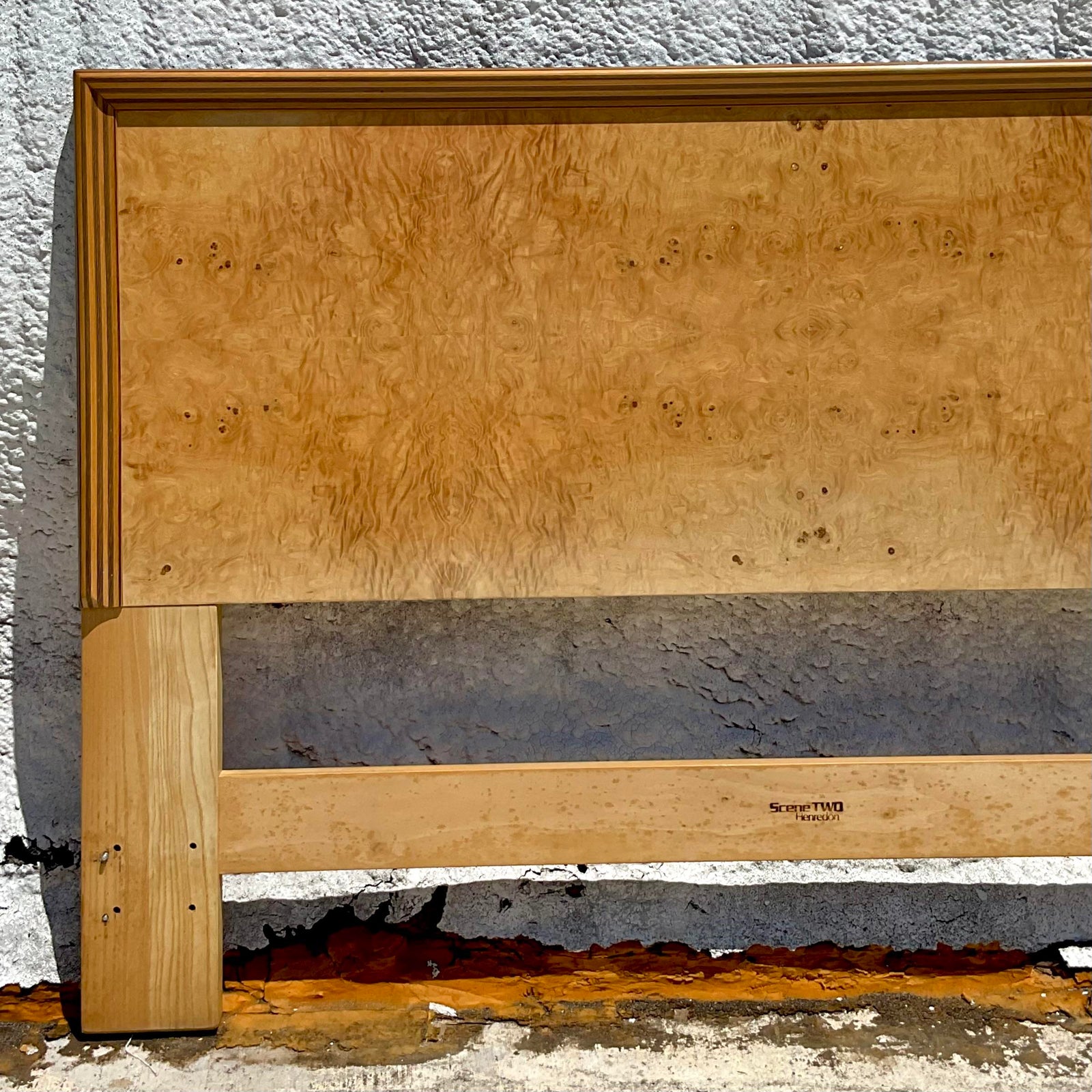 Late 20th Century Vintage Boho Henredon Scene Two Burl Wood Queen Headboard - Top view