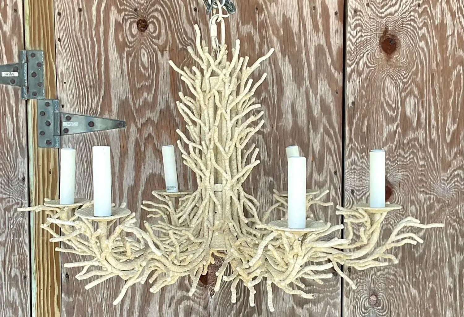 Late 20th Century Vintage Coastal Metal Coral Chandelier - Detail view