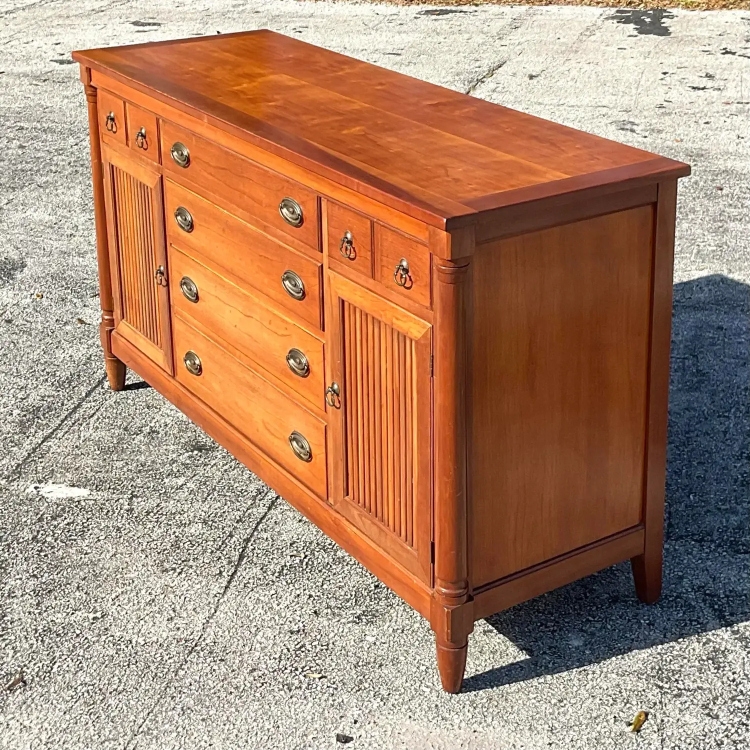 Late 20th Century Vintage Morganton Wooden Credenza - Detail view