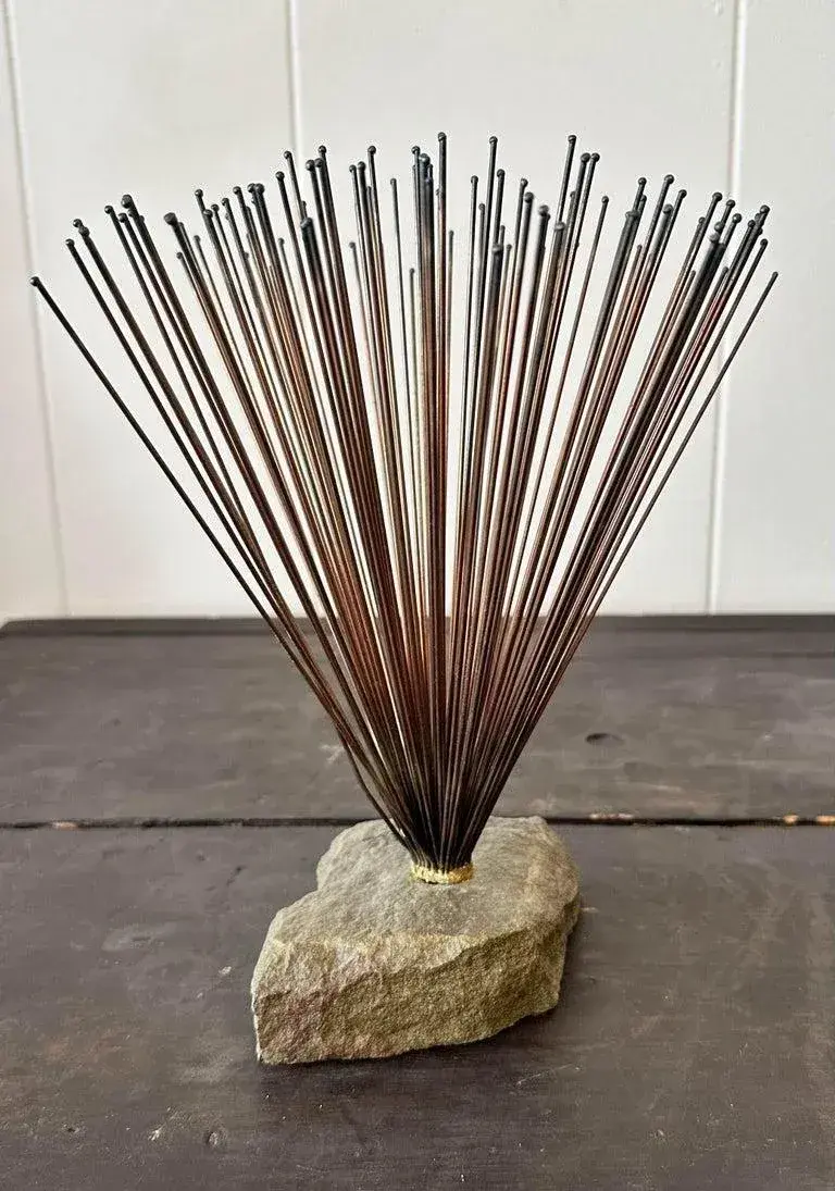 Mid 20th Century Midcentury Modern Kinetic Spray Sculpture - Back view
