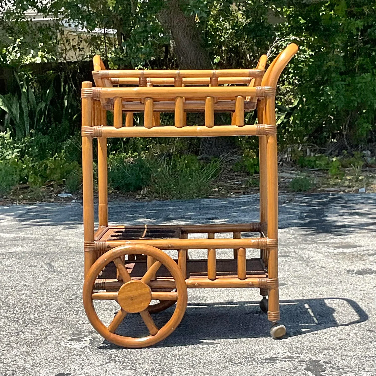 Mid 20th Century Vintage Coastal Rattan Bar Cart - Detail view