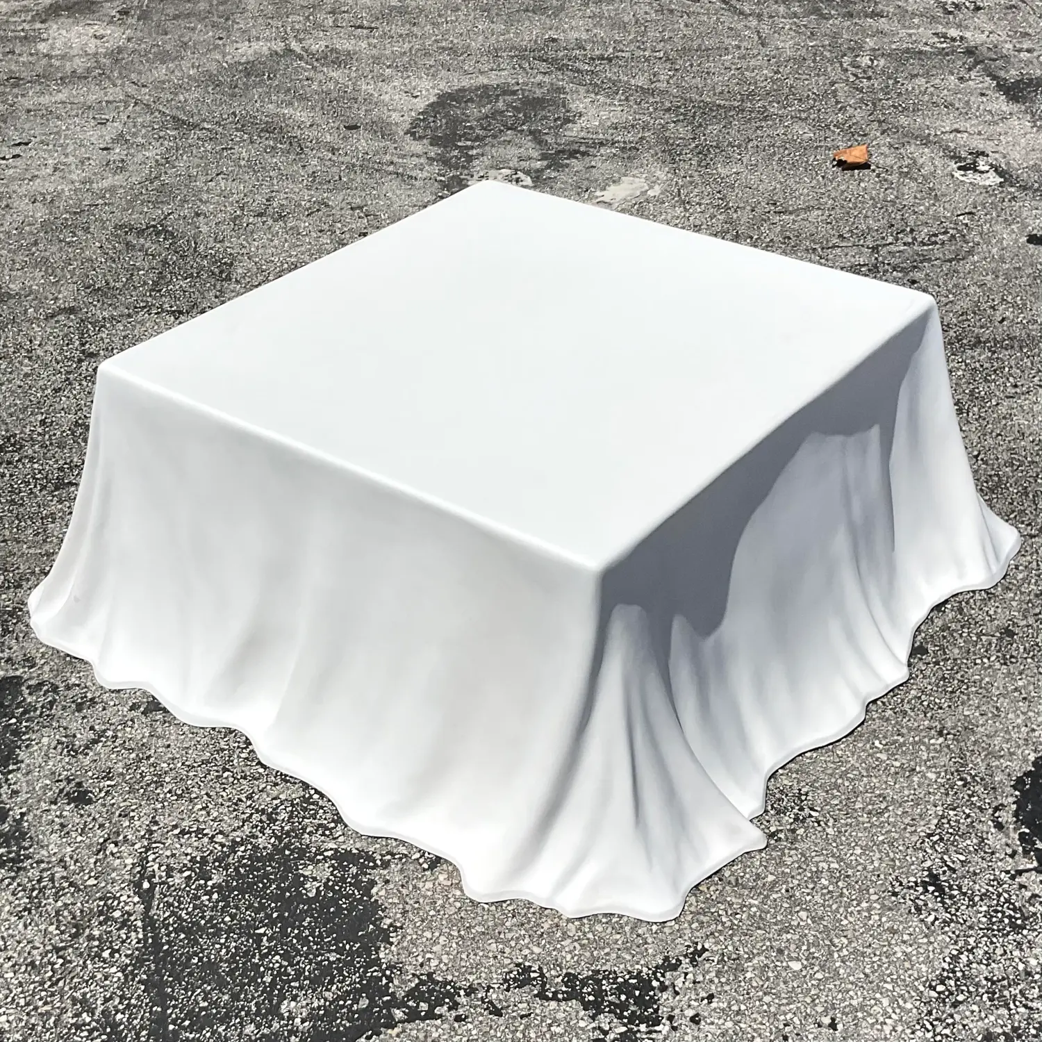 Mid 20th Century Vintage Regency Molded Fiberglass “Tovaglia” Coffee Table After Alberto Bazzani for Studio Tretach - Top view