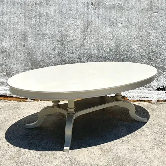 Mid 20th Century Vintage Regency Painted Duncan Phyfe Dining Table - Side view
