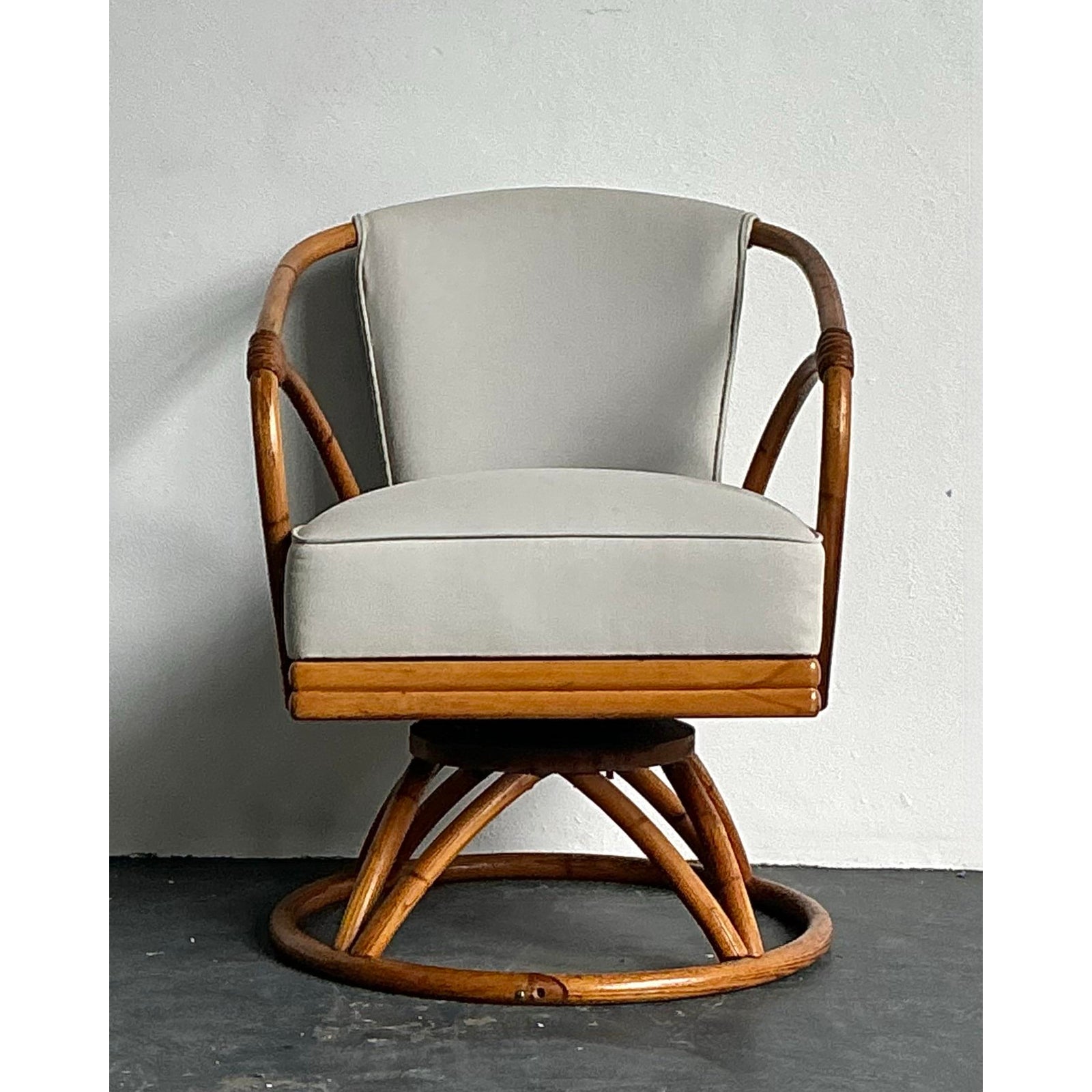 Vintage 1950s Heywood Wakefield Bent Rattan Swivel Chair - Side view