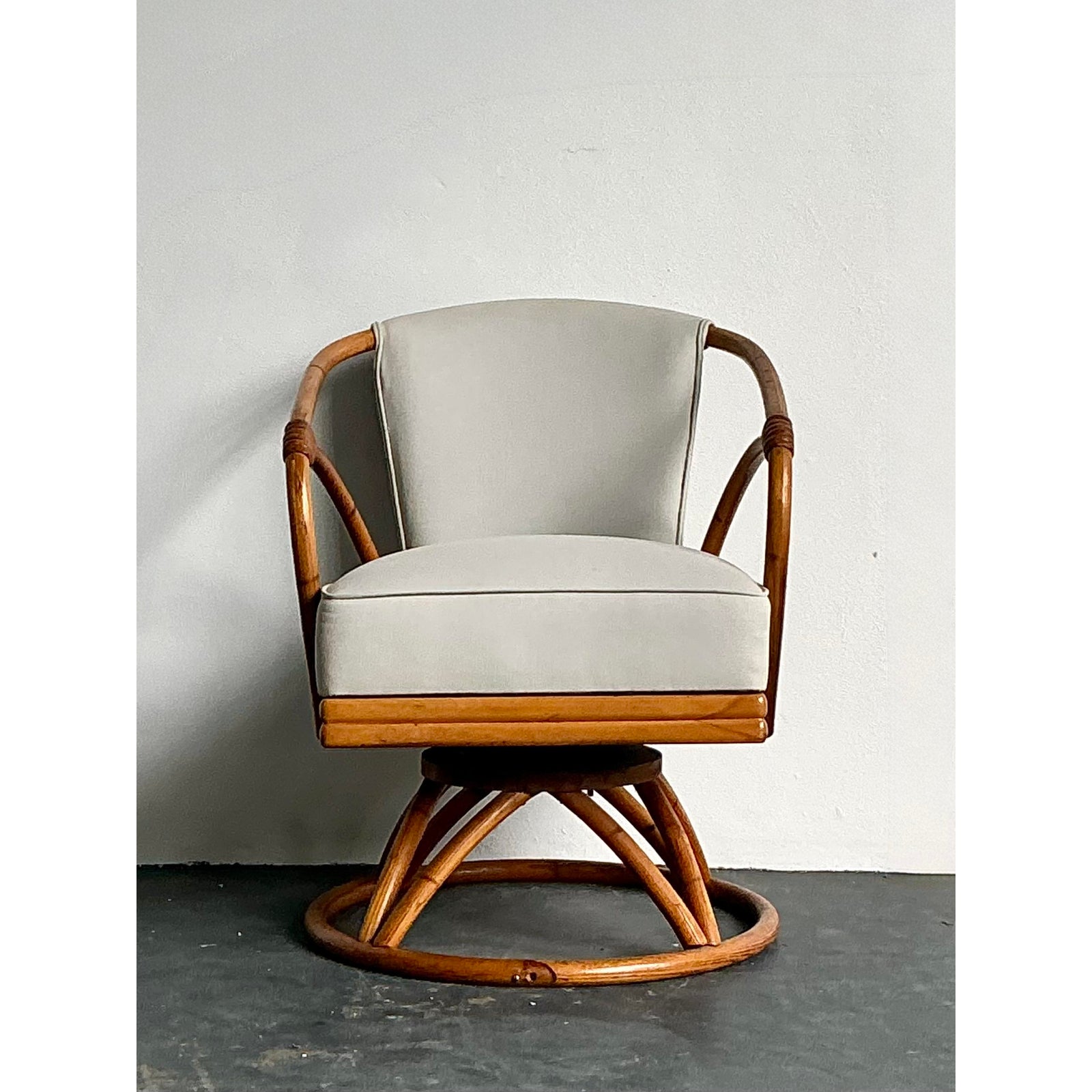 Vintage 1950s Heywood Wakefield Bent Rattan Swivel Chair - Top view