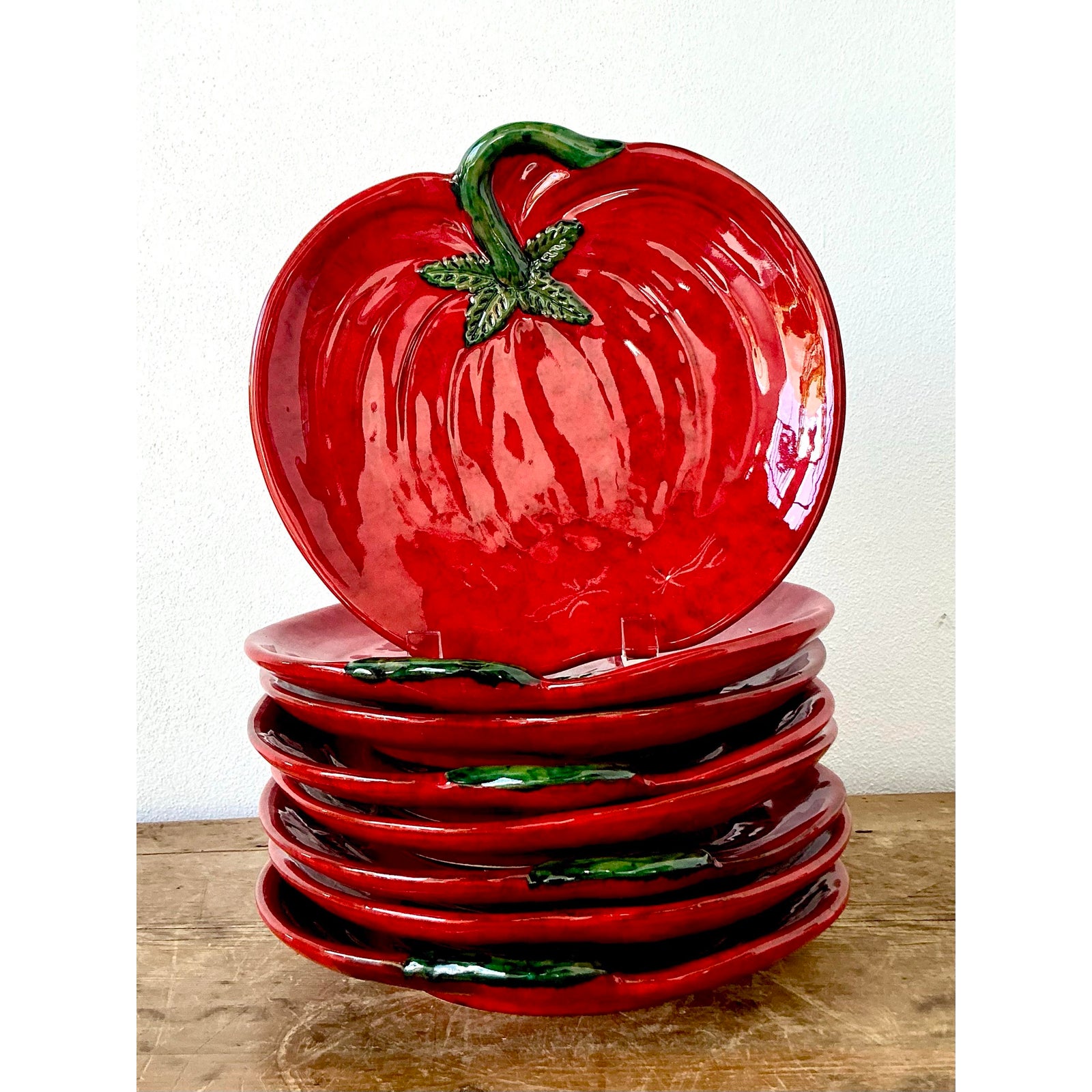 Vintage 1960s Italian Glazed Ceramic Tomato Plates - Set of 8 - Side view