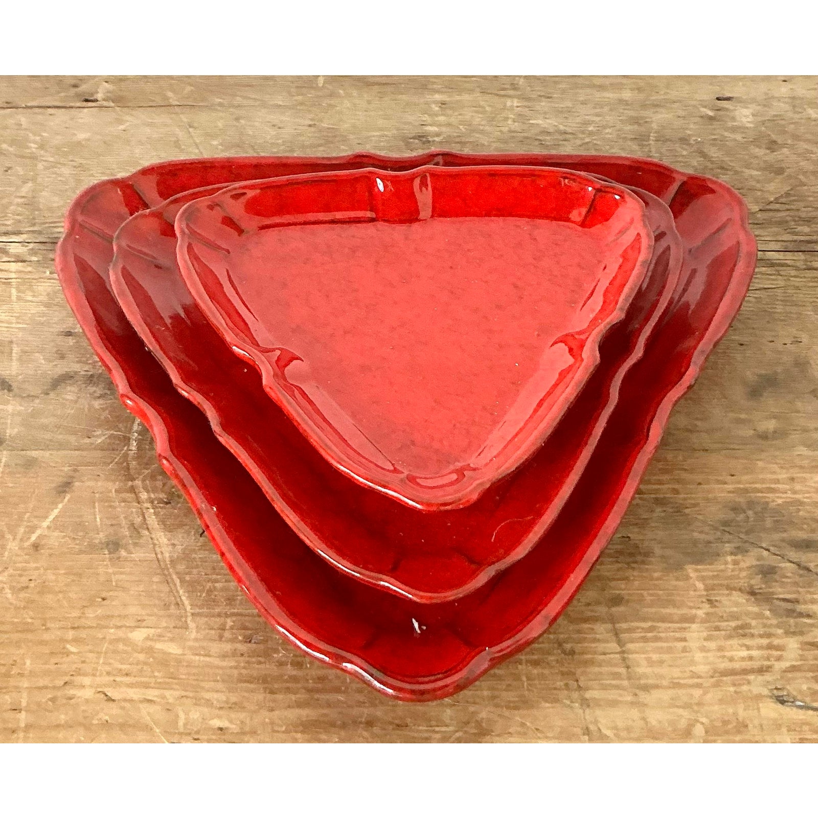 Vintage 1960s Italian Glazed Ceramic Tray Trio - Side view