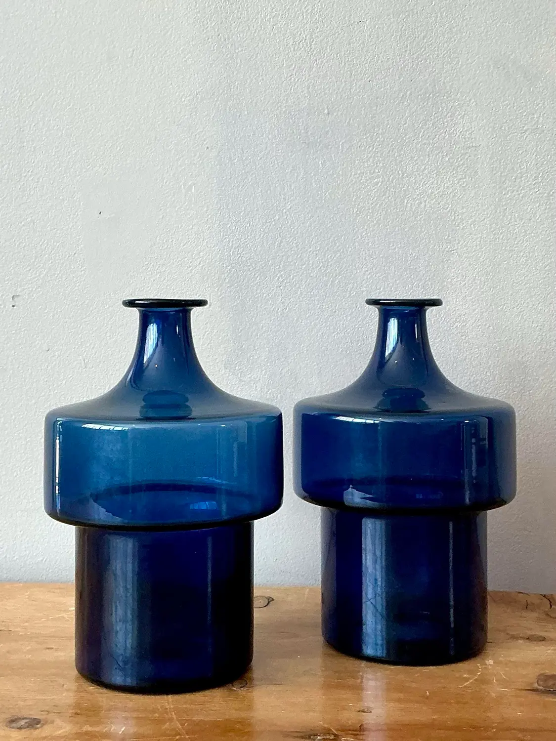 Vintage 1960s Timo Sarpaneva Littala Finland Blue Glass Decanter - A Pair - Top view