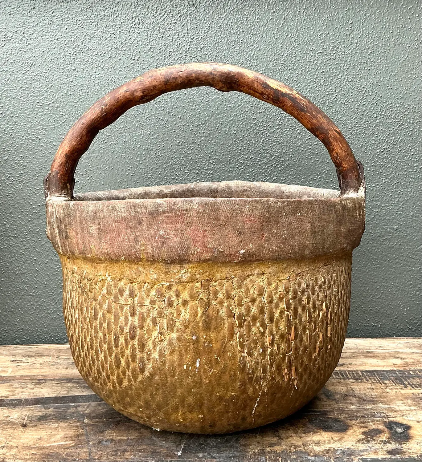 Vintage 19th Century Chinese Rice Basket - Detail view