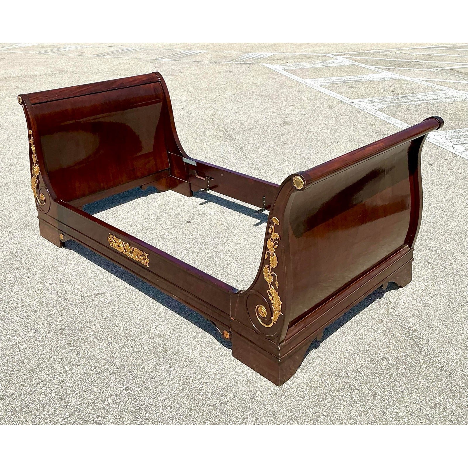 Vintage 19th Century French Empire Sleigh Daybed - Back view