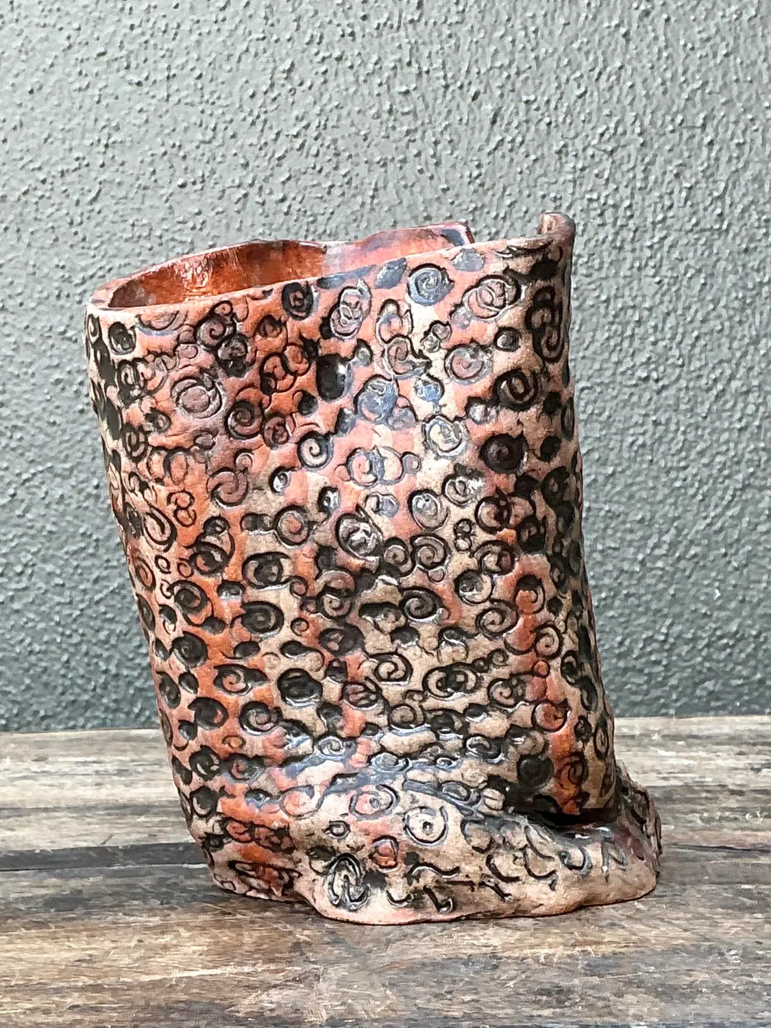 Vintage Aboriginal Studio Pottery Dot Vase - Back view