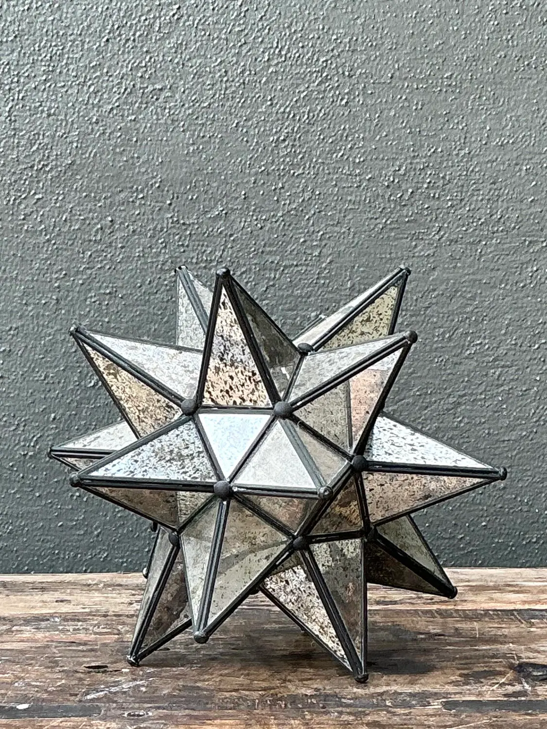 Vintage Antiqued Mirror Star Lamp - Top view
