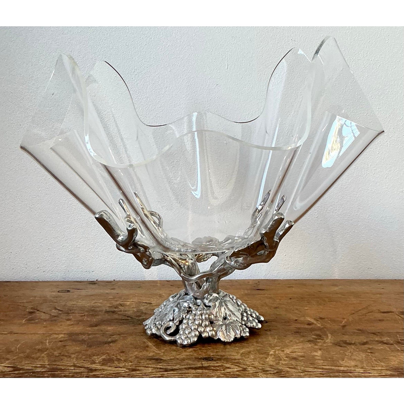Vintage Arthur Court Pewter and Plexi Bowl - Detail view