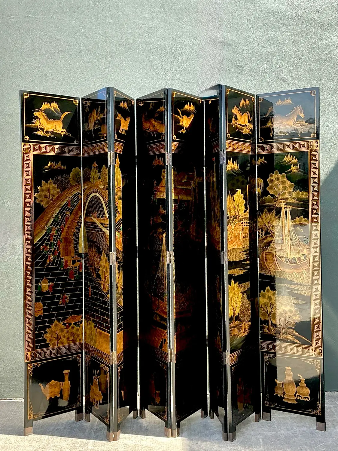 Vintage Asian 8 Panel Coromandel Screen - Top view