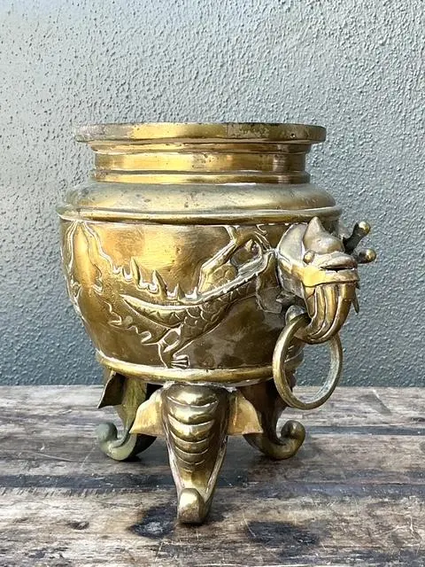 Vintage Asian Brass Dragon Cache Pot - Top view