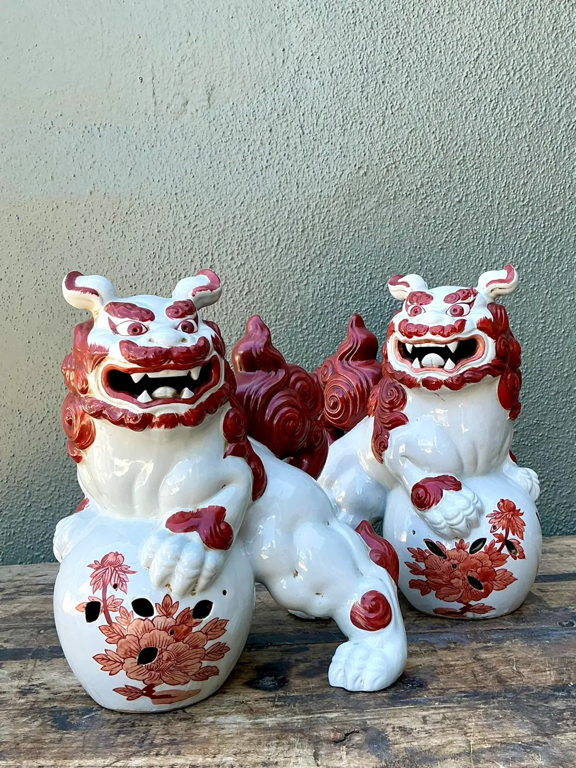 Vintage Asian Glazed Ceramic Foo Dogs - Set of 2 - Top view