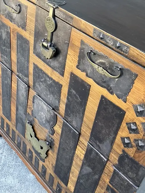 Vintage Asian Hammered Hardware Tansu Cabinet - Side view