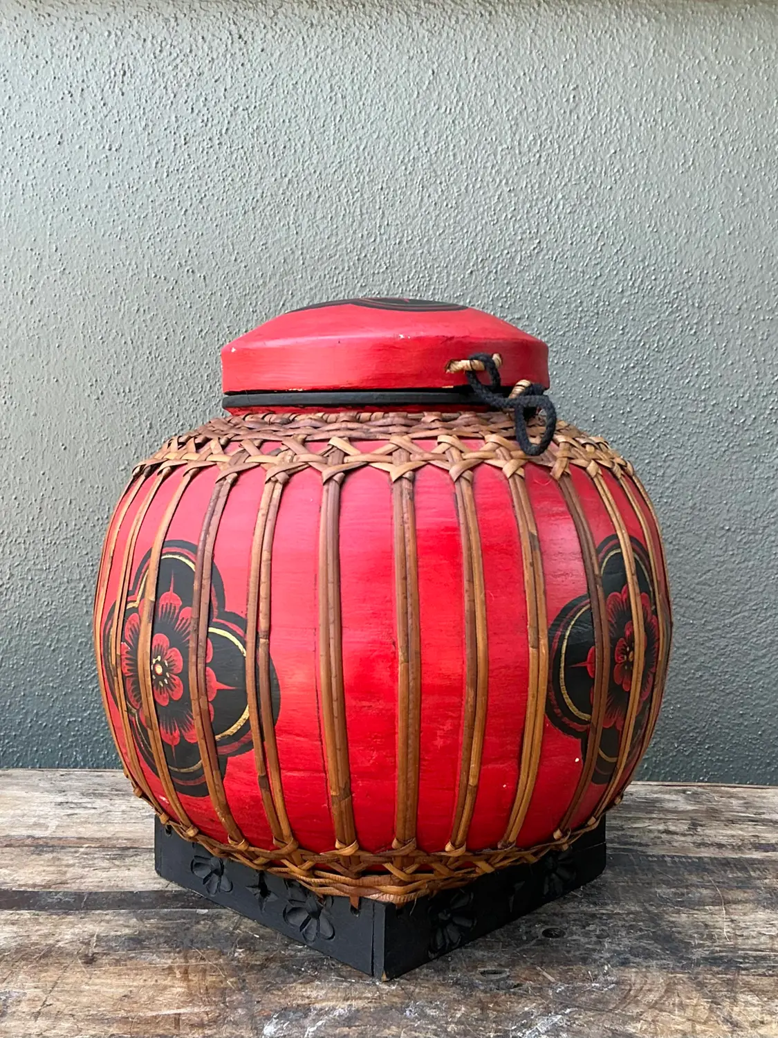 Vintage Asian Rattan Wrapped Lidded Basket - Detail view