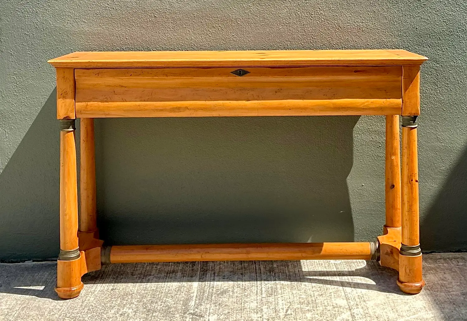 Vintage Baker Milling Road Pine Console - Top view