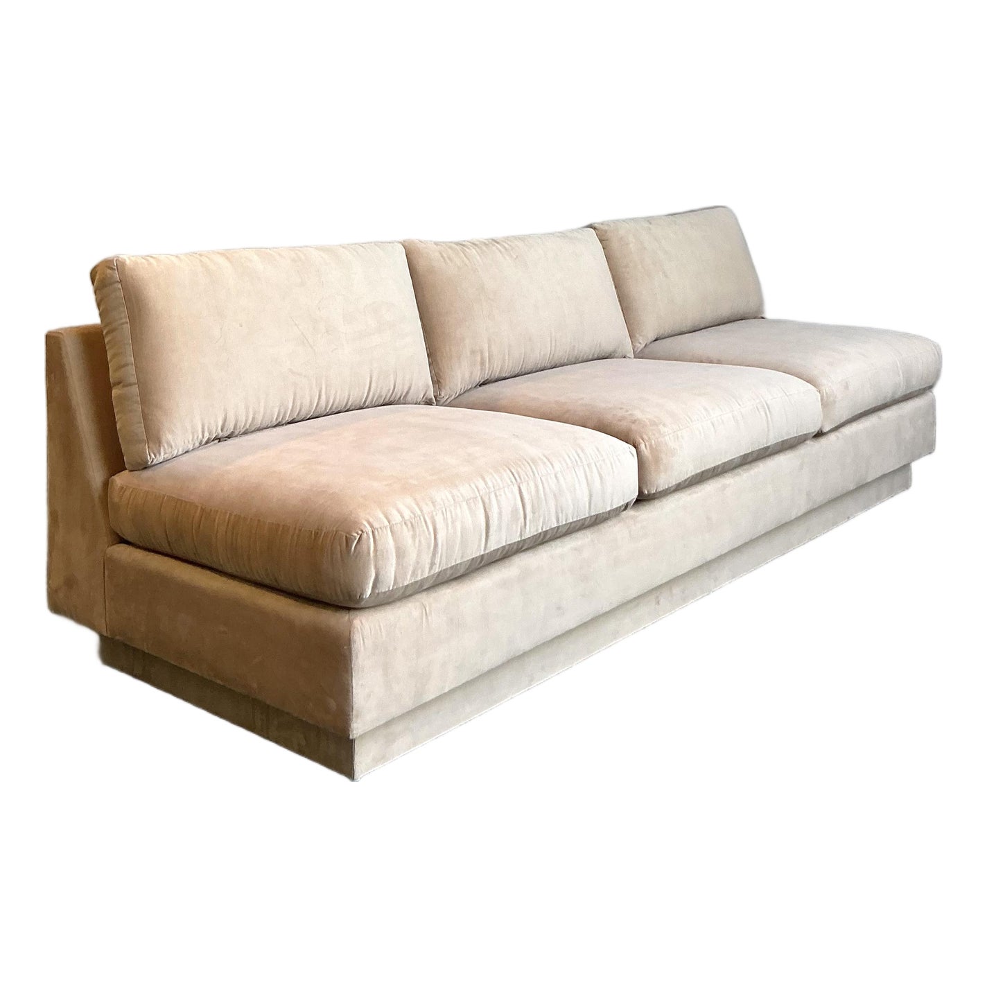 Vintage Boho Camel Slipper Sofa - Detail view
