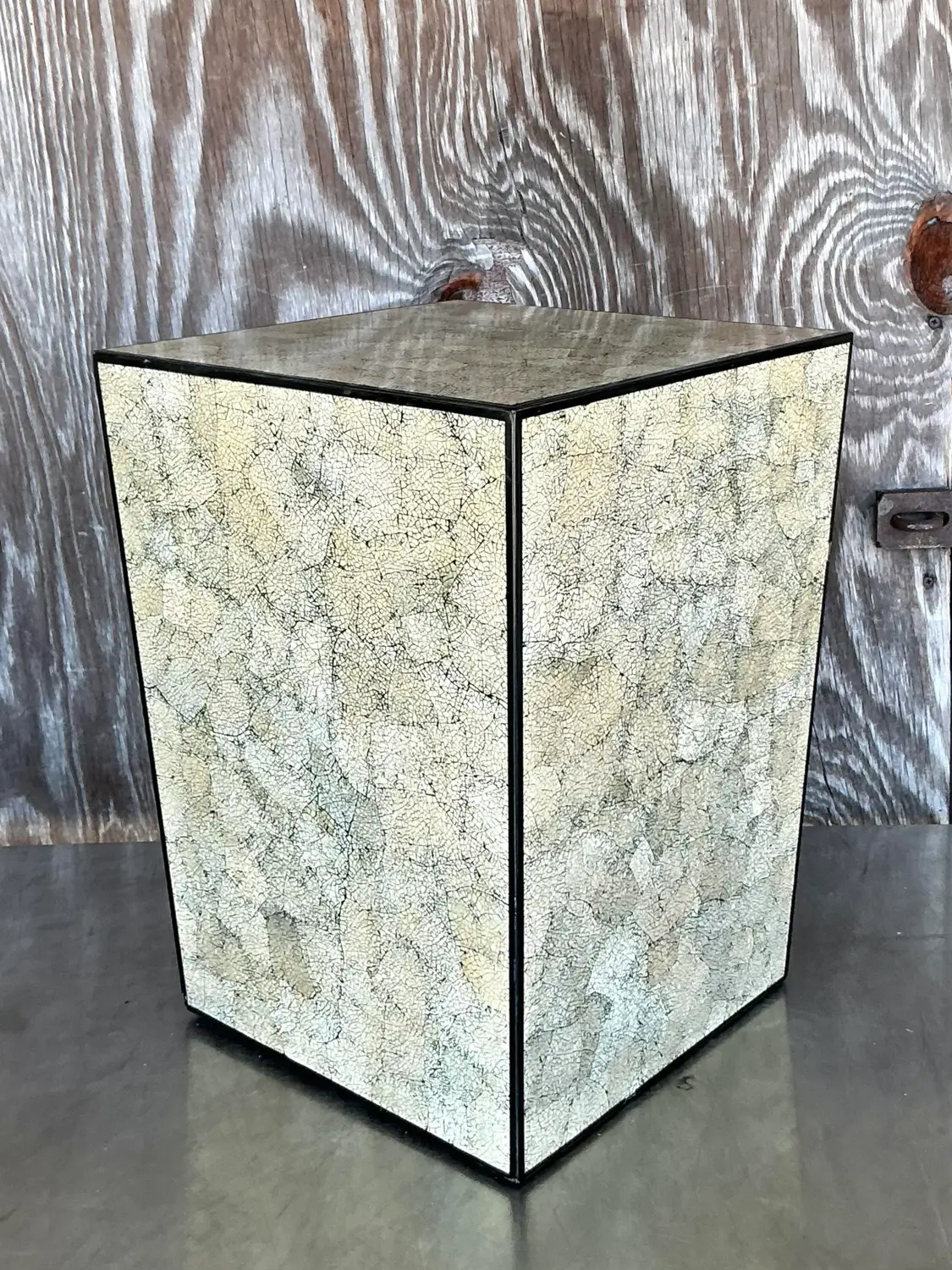 Vintage Boho Coquille D’Oeuf Eggshell Side Table - Back view