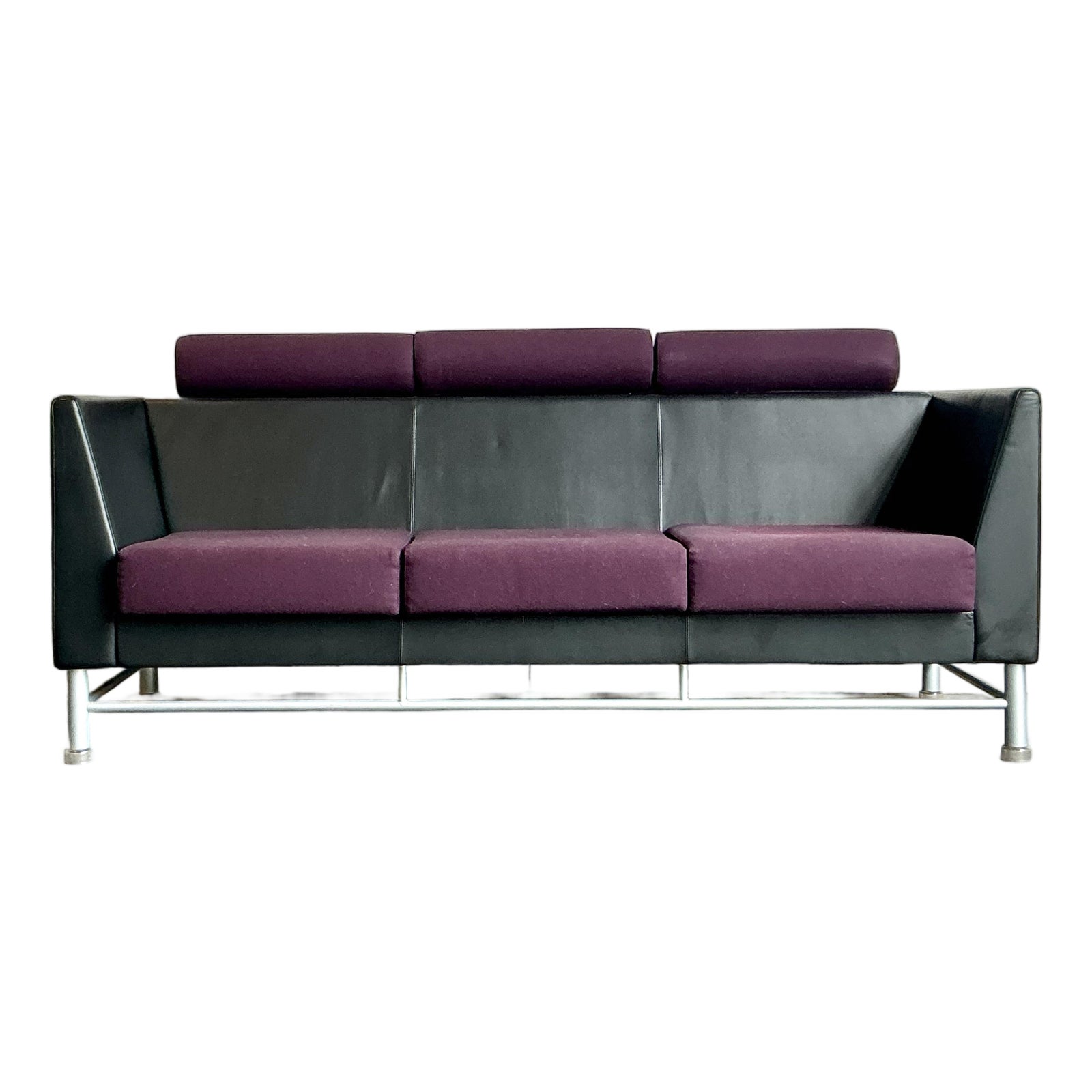 Vintage Boho Ettore Sottsass for Knoll Postmodern Sofa - Detail view