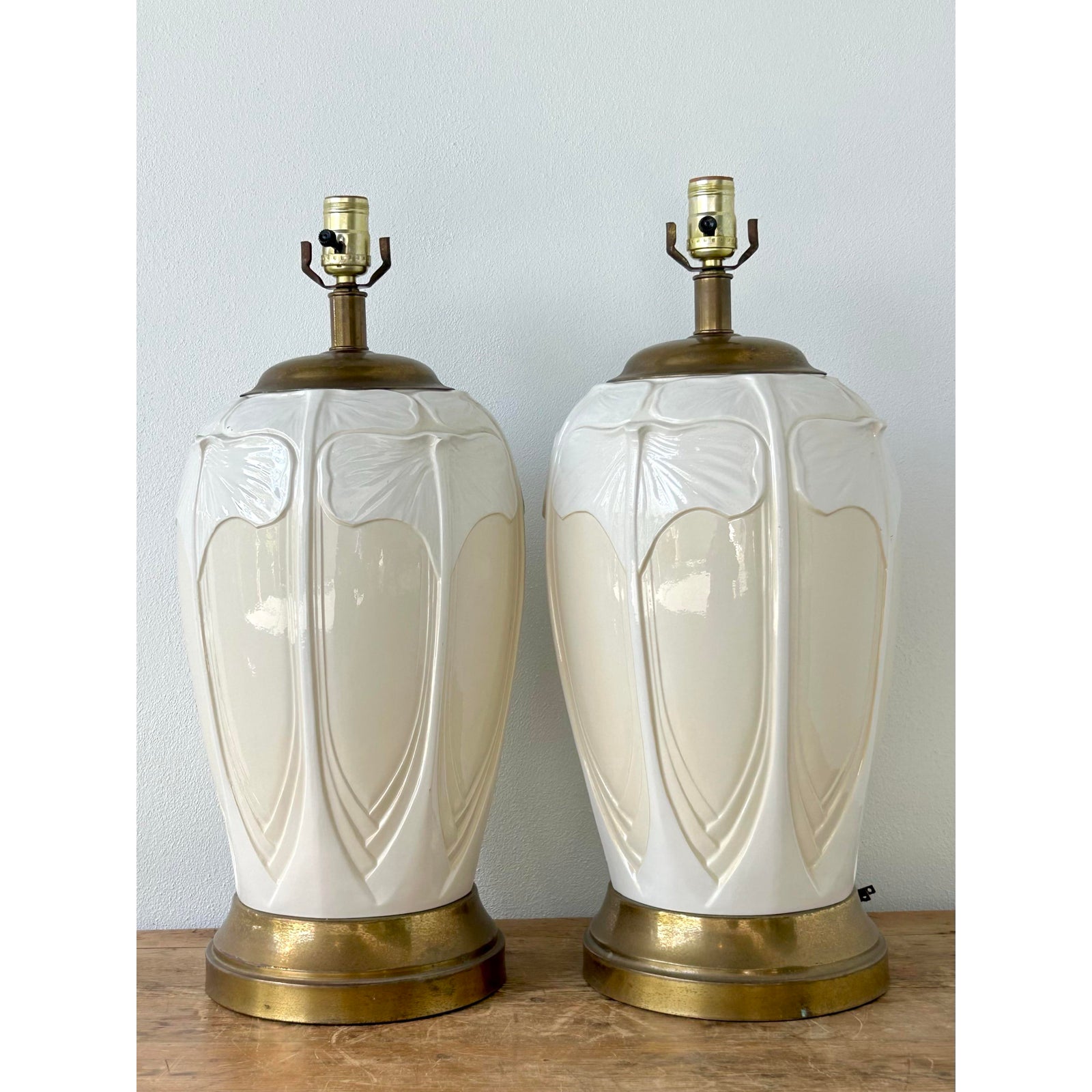 Vintage Boho Frederick Cooper Ginkgo Glazed Ceramic Lamps - A Pair - Top view
