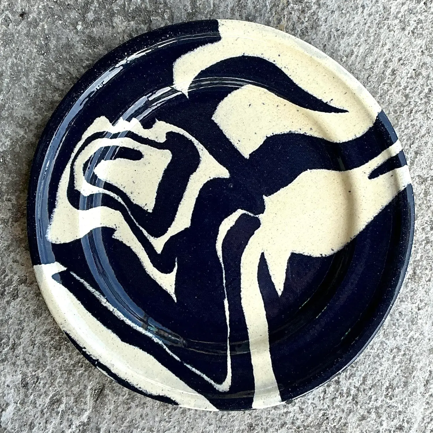 Vintage Boho Hand Painted Studio Pottery Plate - Detail view