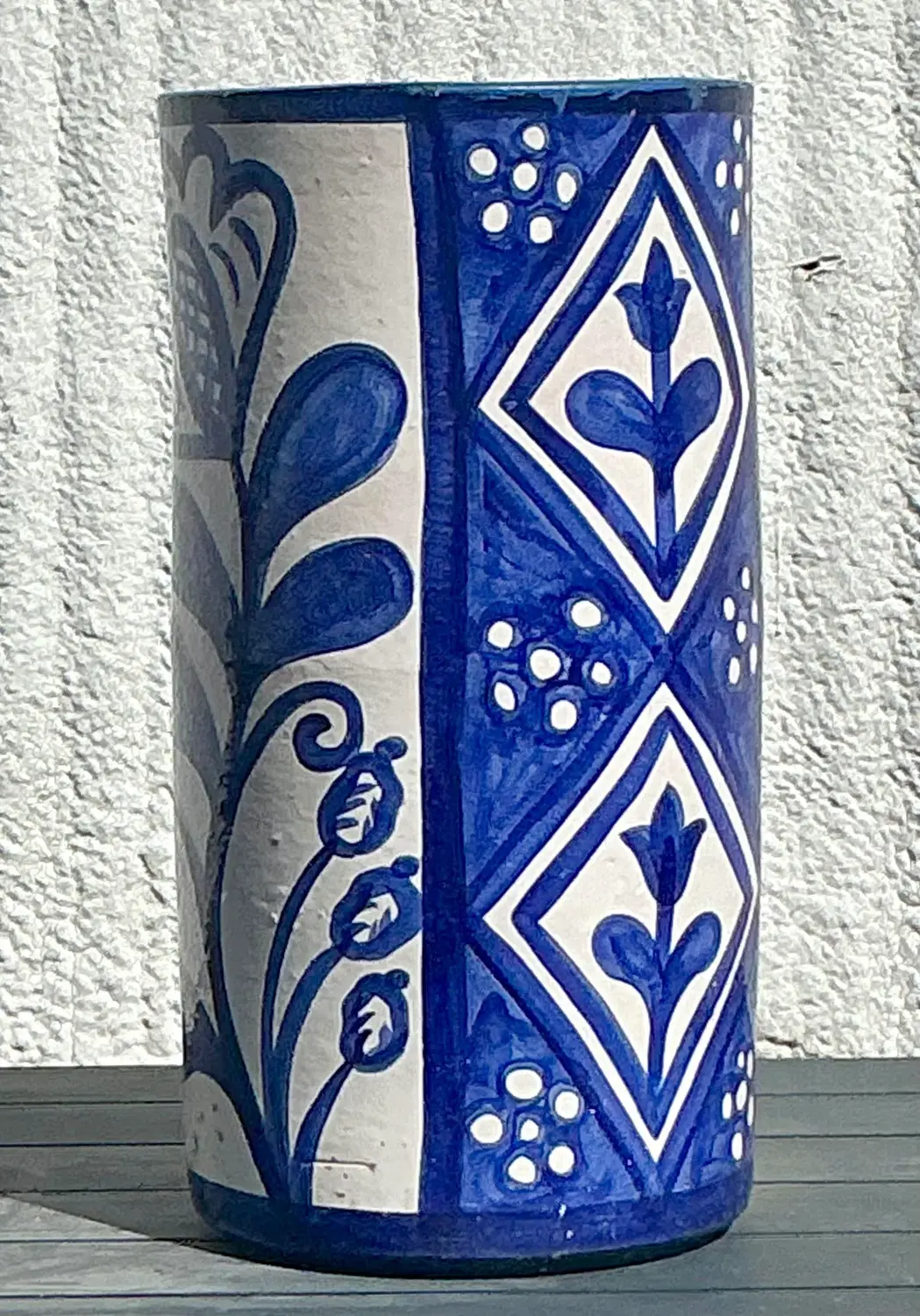 Vintage Boho Hand Painted Umbrella Stand - Detail view