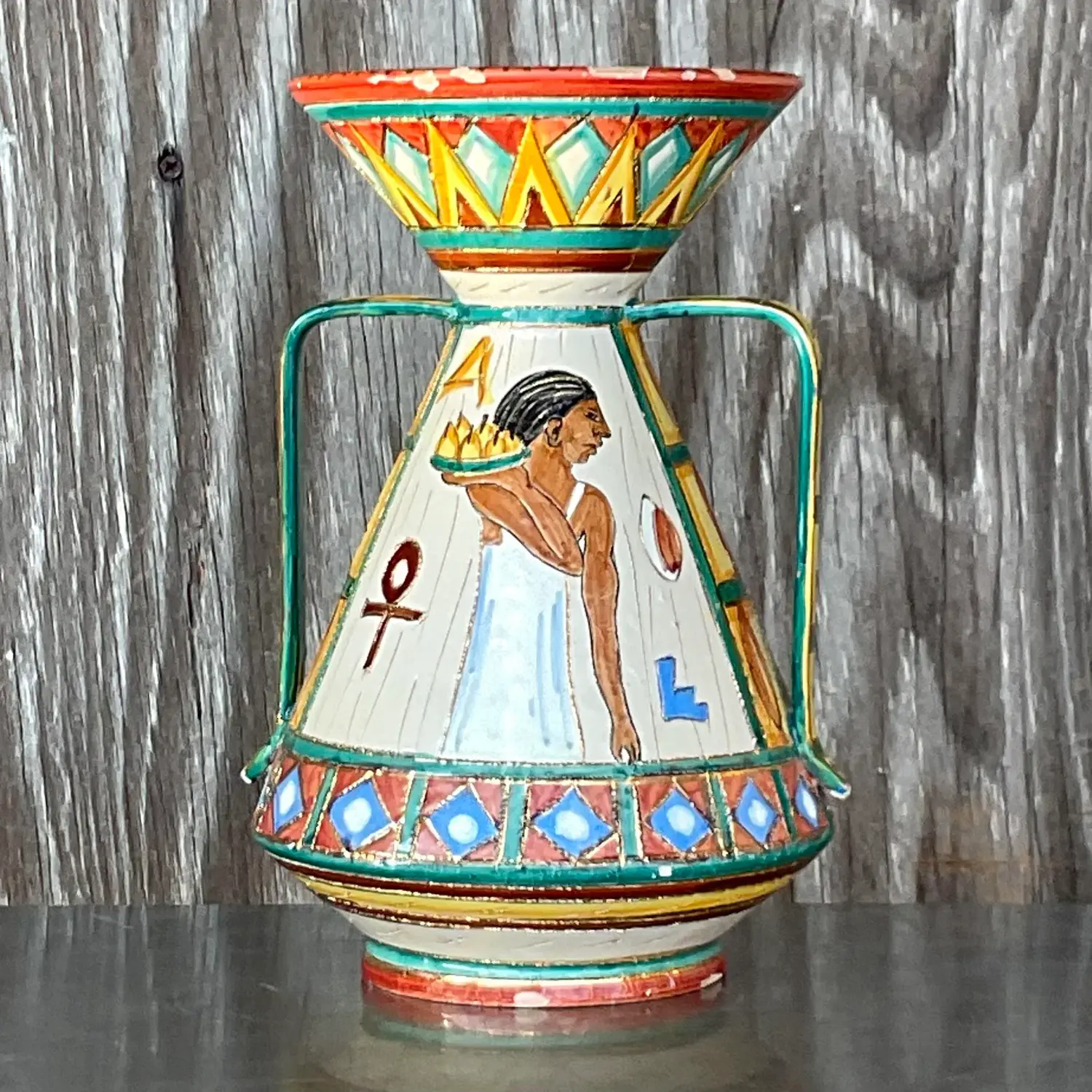 Vintage Boho Italian Volvo Deruta Vase - Detail view