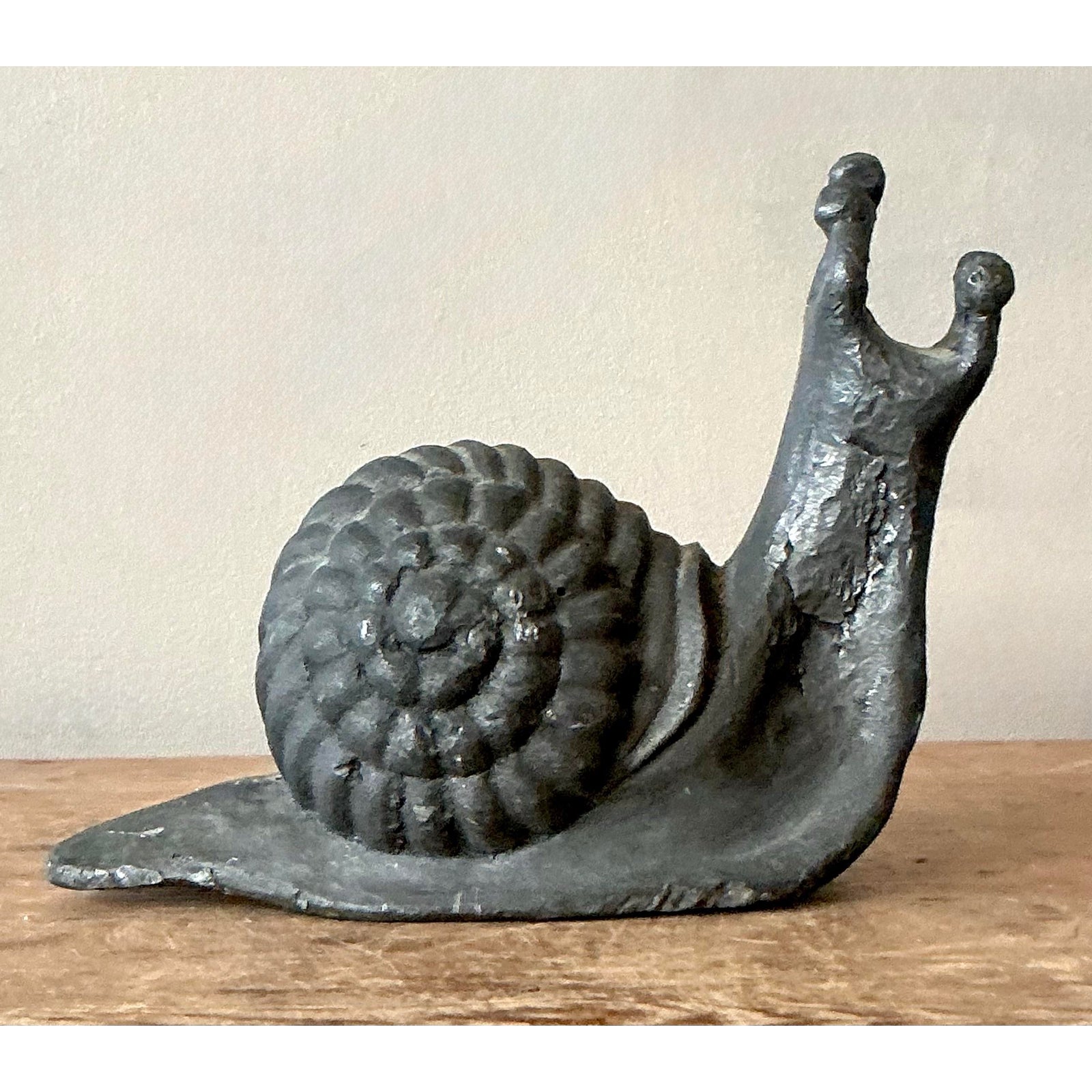 Vintage Boho Lead Snail - Detail view