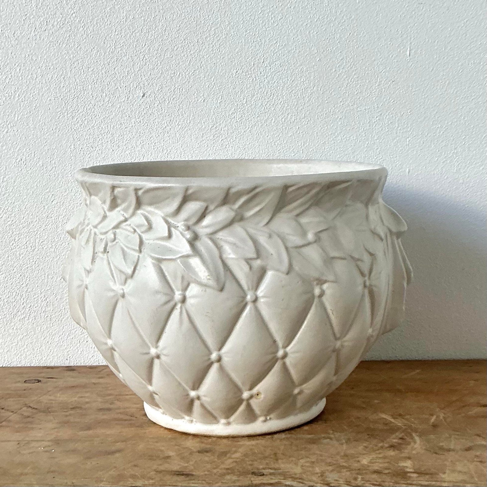 Vintage Boho McCoy Laurel Leaf Cache Pot - Back view