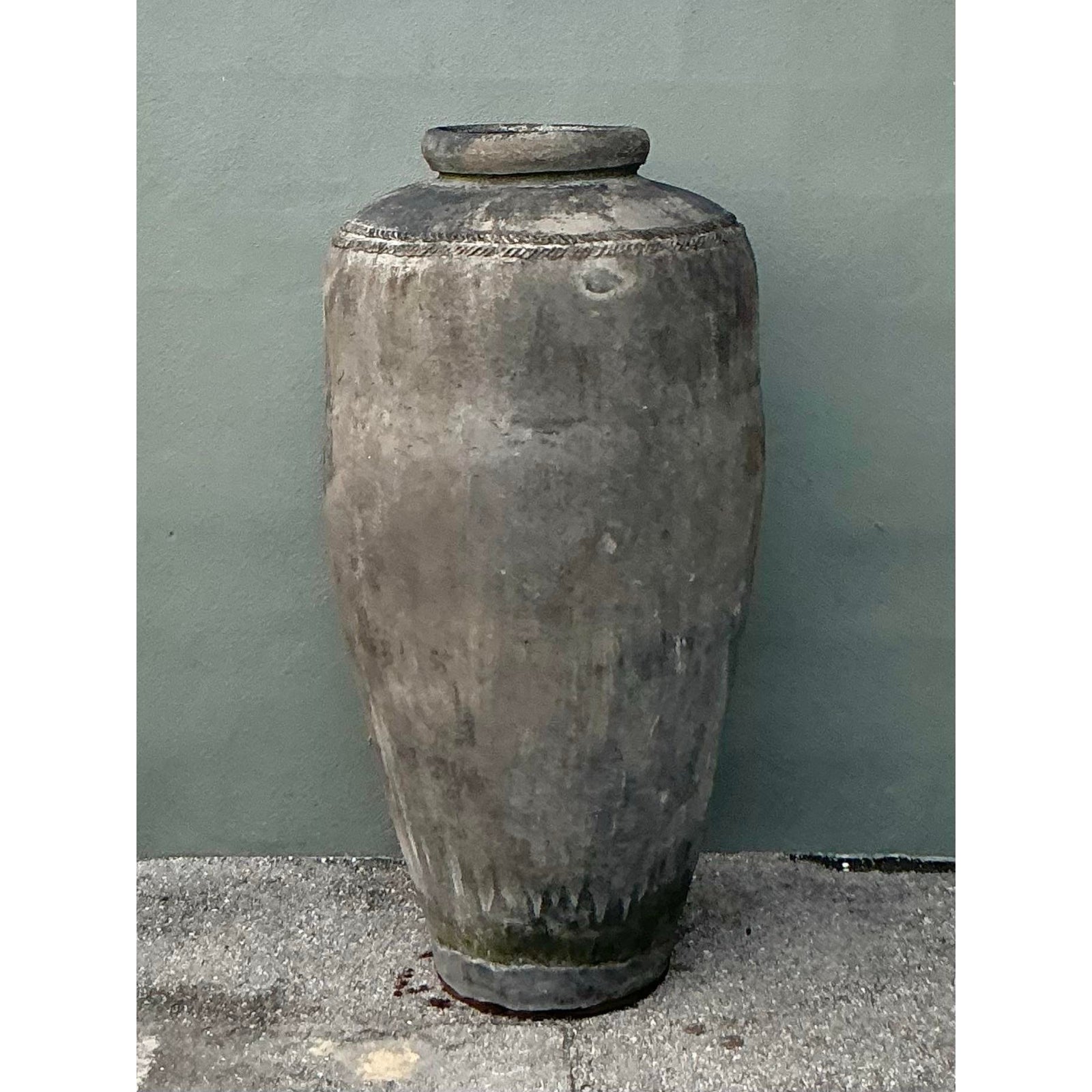 Vintage Boho Monumenral Patinated Ceramic Urn - Detail view
